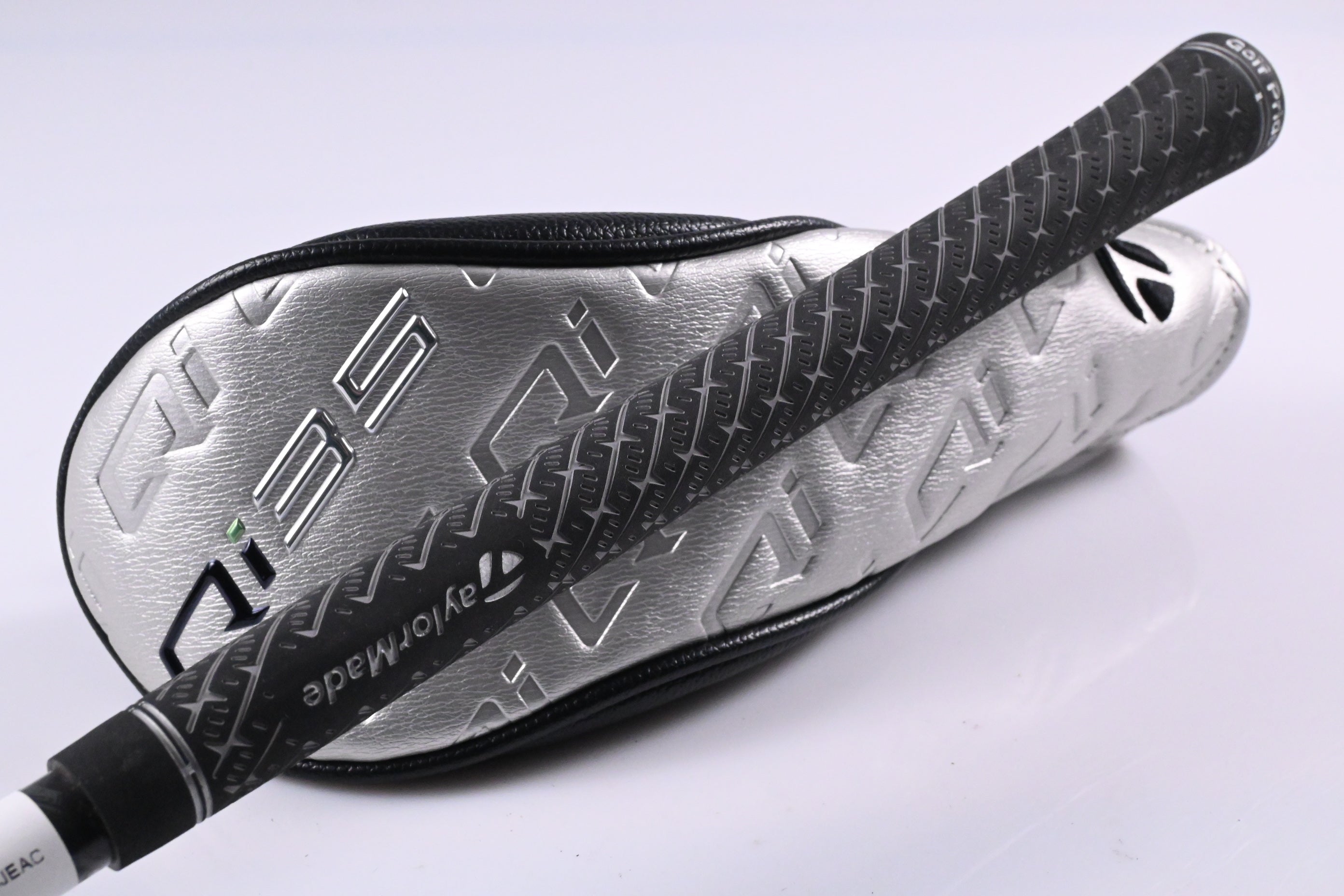 Taylormade Qi35 #2 Hybrid / 17 Degree / Stiff Flex Kai'li Blue Dark Wave 85