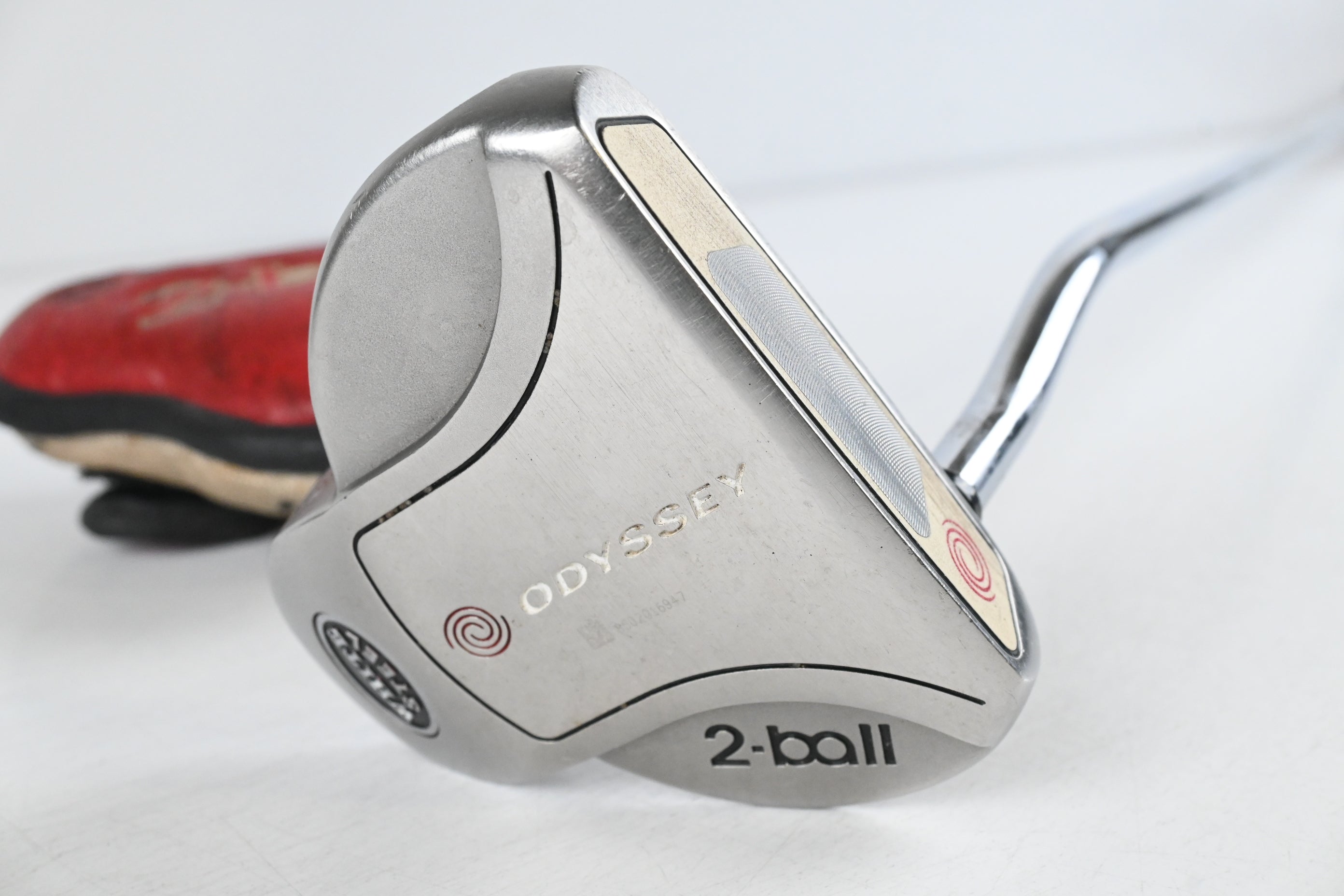 Odyssey White Steel 2-Ball Putter / 37 Inch