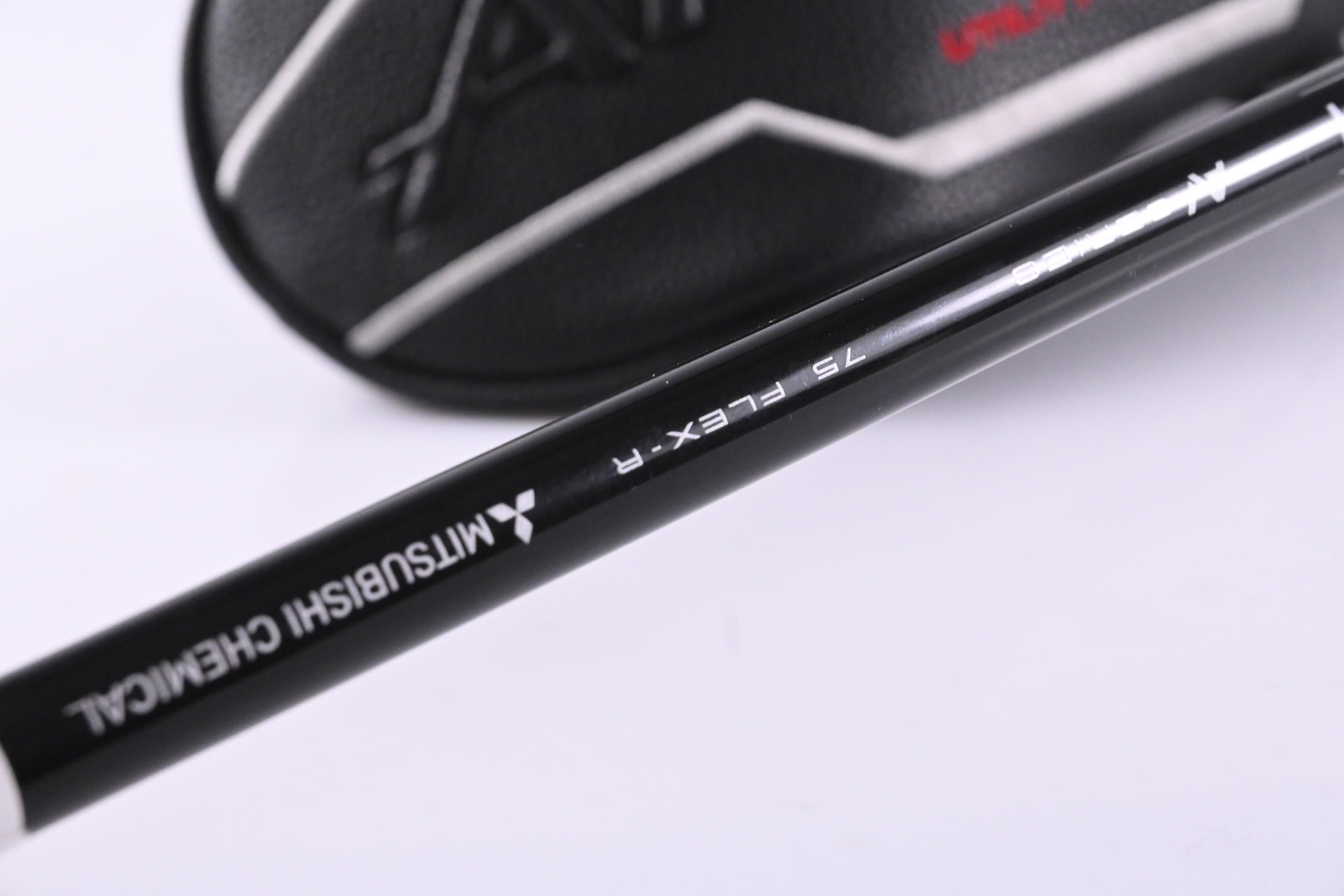 Callaway Apex UW 2025 #3 Hybrid / 19 Degree / Regular Flex Tensei AV Blue 75 Shaft
