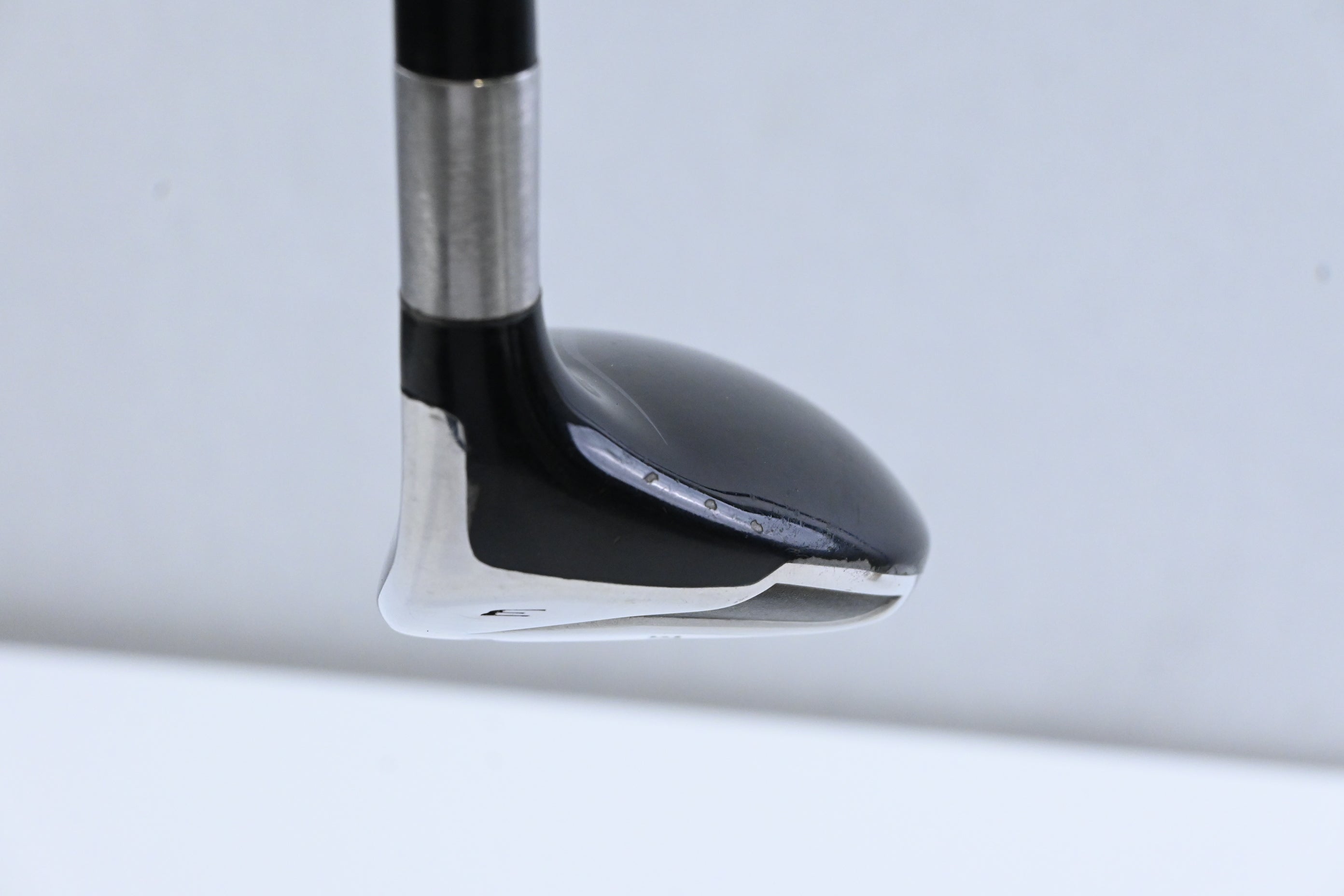 Taylormade Rescue FCT 2009 #3 Hybrid / 19 Degree / Regular Flex Aldila Reax 65