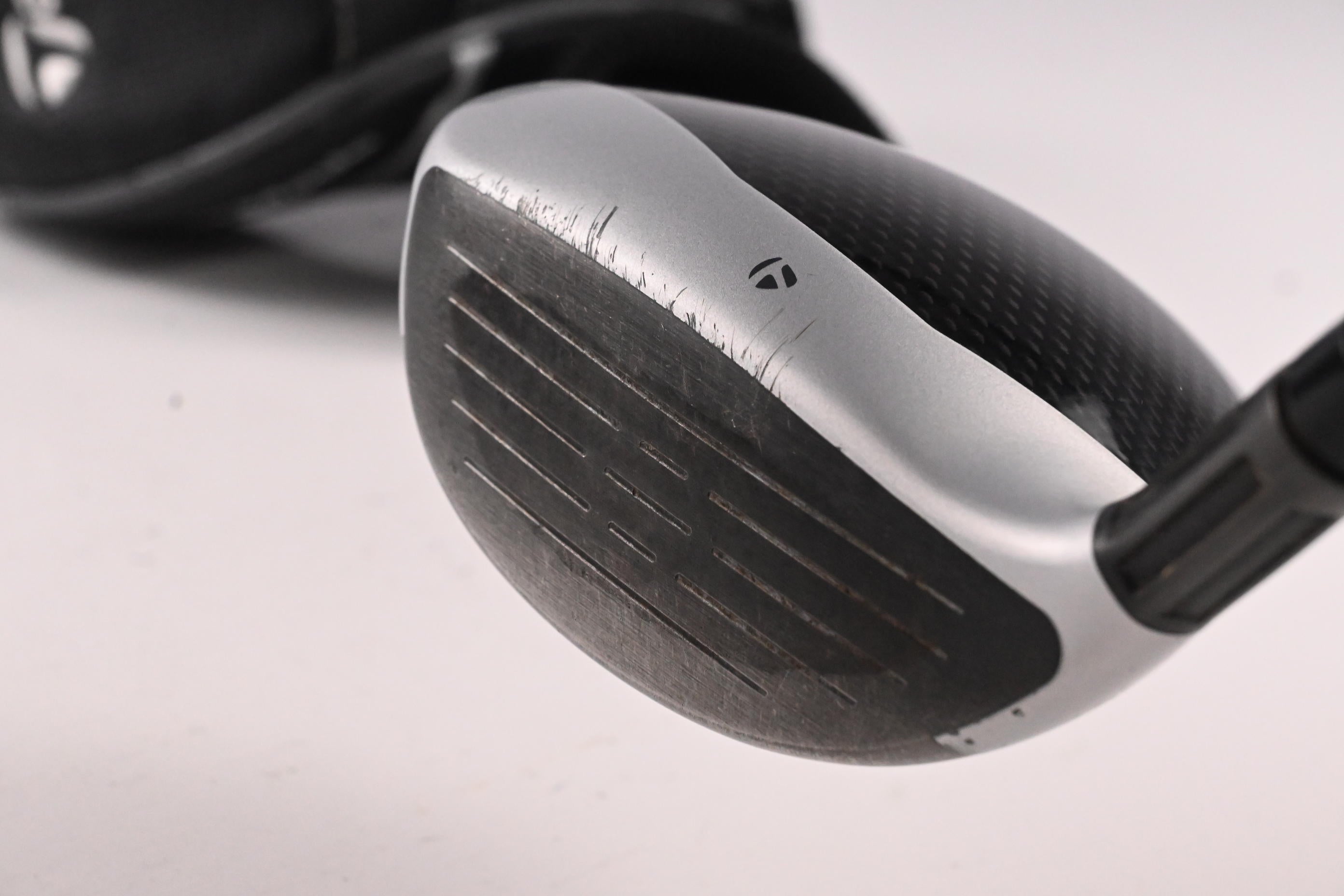Taylormade M4 #3 Wood / 15 Degree / Regular Flex Fujikura Atmos Red 5 Shaft