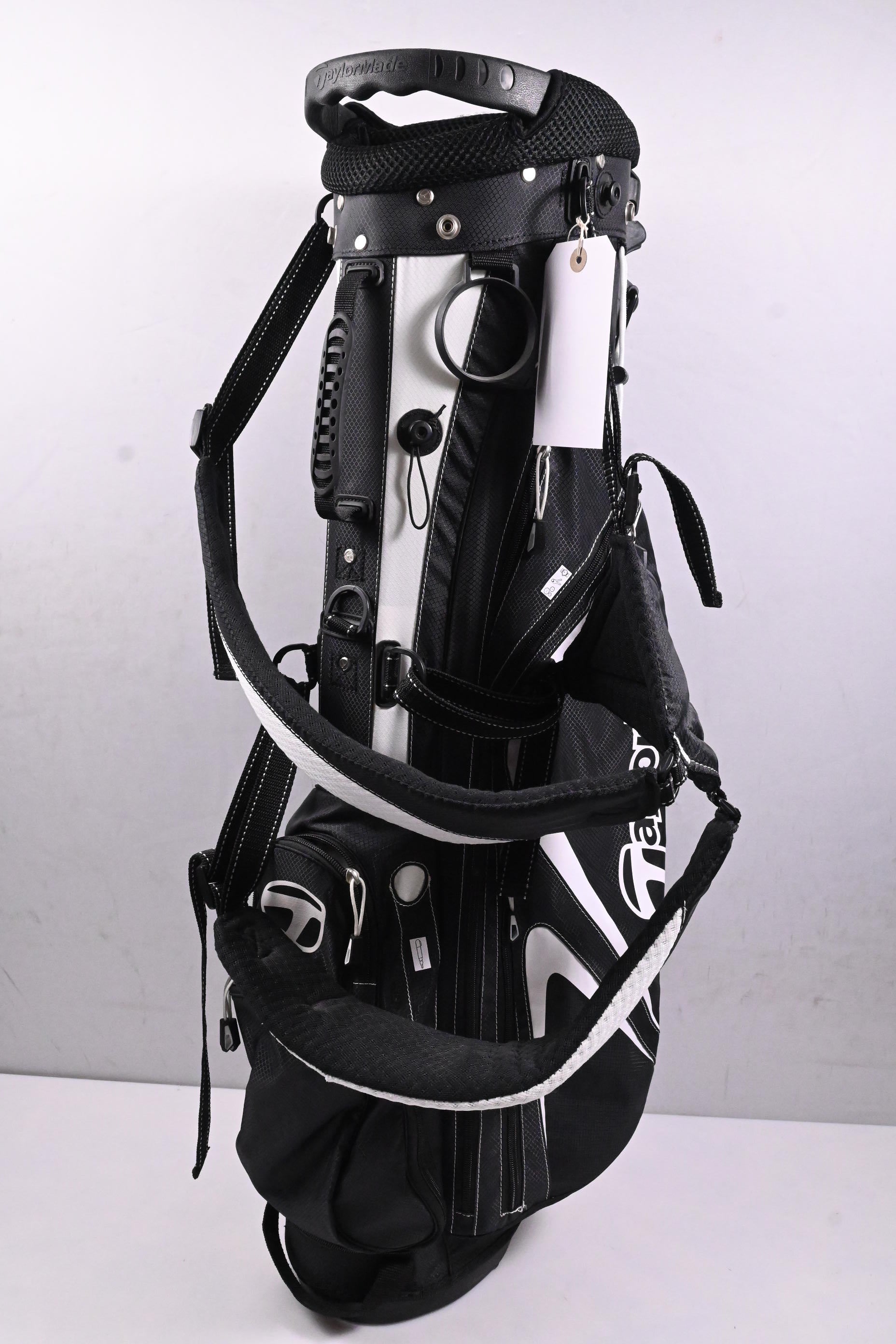 Taylormade Stand Bag / 4-Way Divider / Black, White