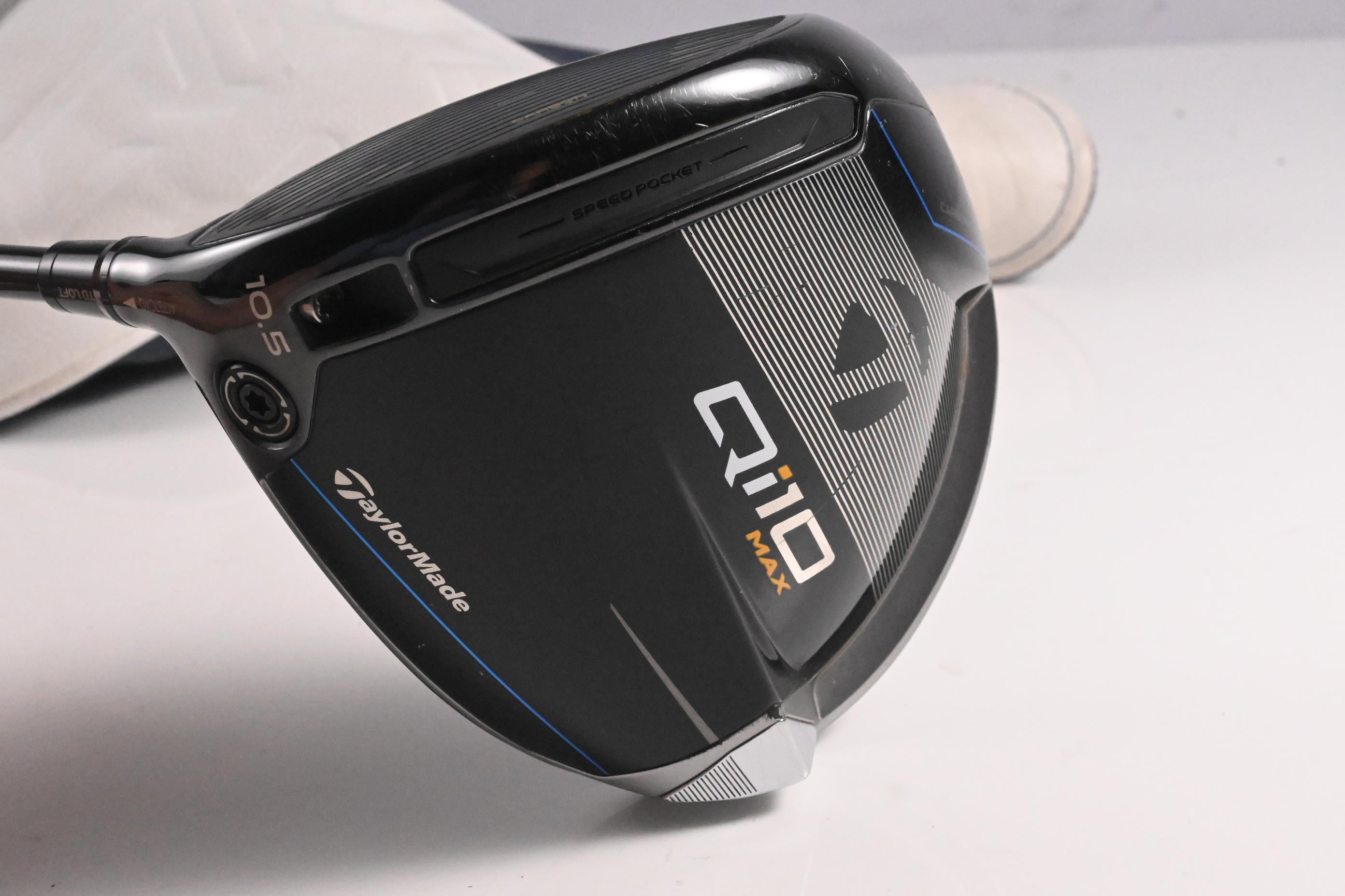 Left Hand Taylormade Qi10 Driver / 10.5 Degree / Regular Flex Ventus Blue TR 5