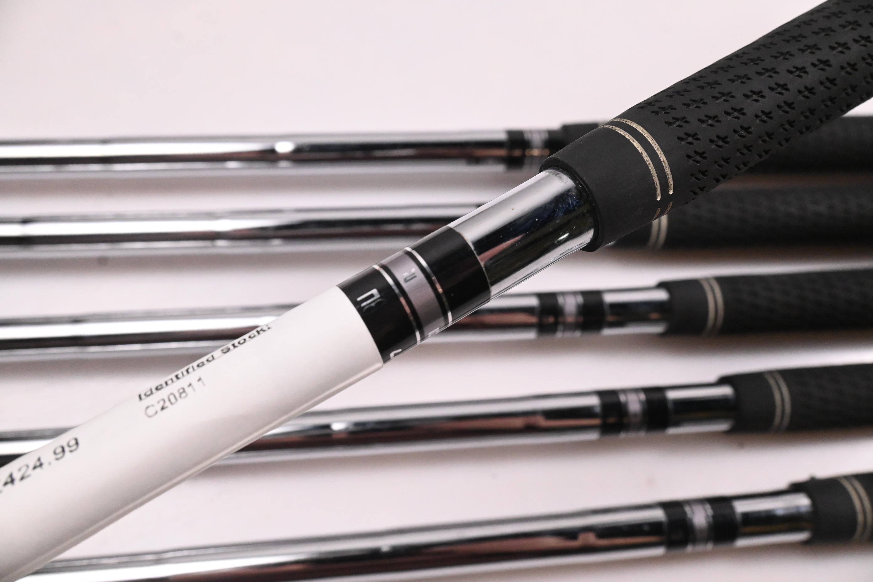 Cobra T-Rail 2023 Irons / 6-PW+SW / Regular Flex Cobra Ultralite Steel Shafts