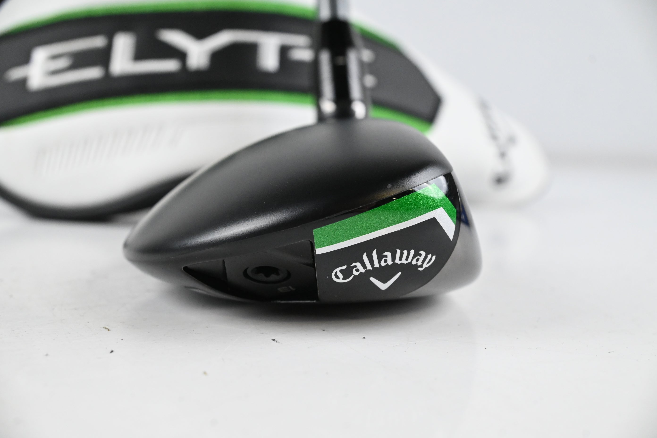 Callaway Elyte #4 Hybrid / 22 Degree / Regular Flex Denali Charcoal 60 Shaft