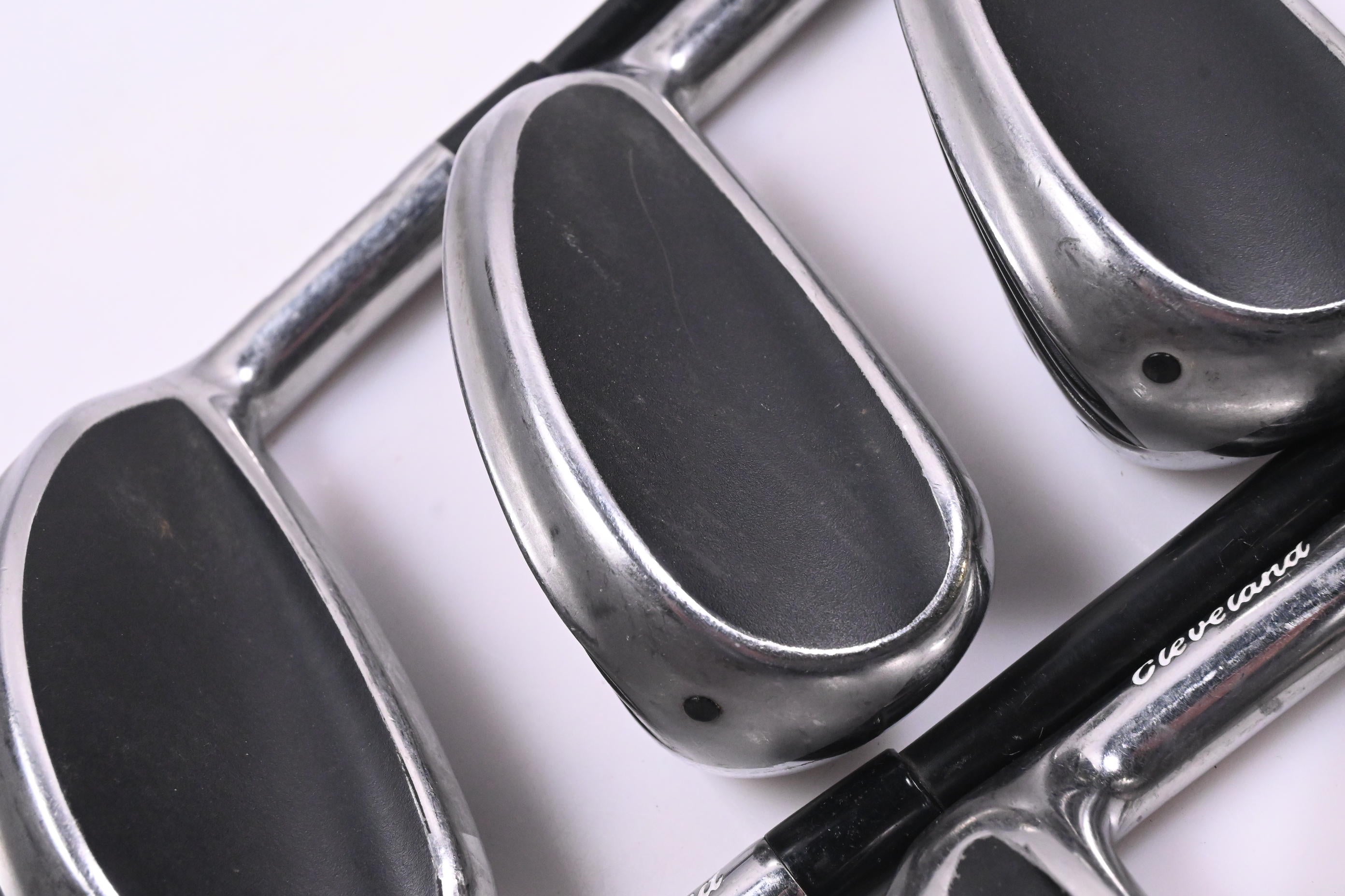 Cleveland Halo XL Full Face Irons / 5-PW / Regular Flex UST Helium Nanocore 60