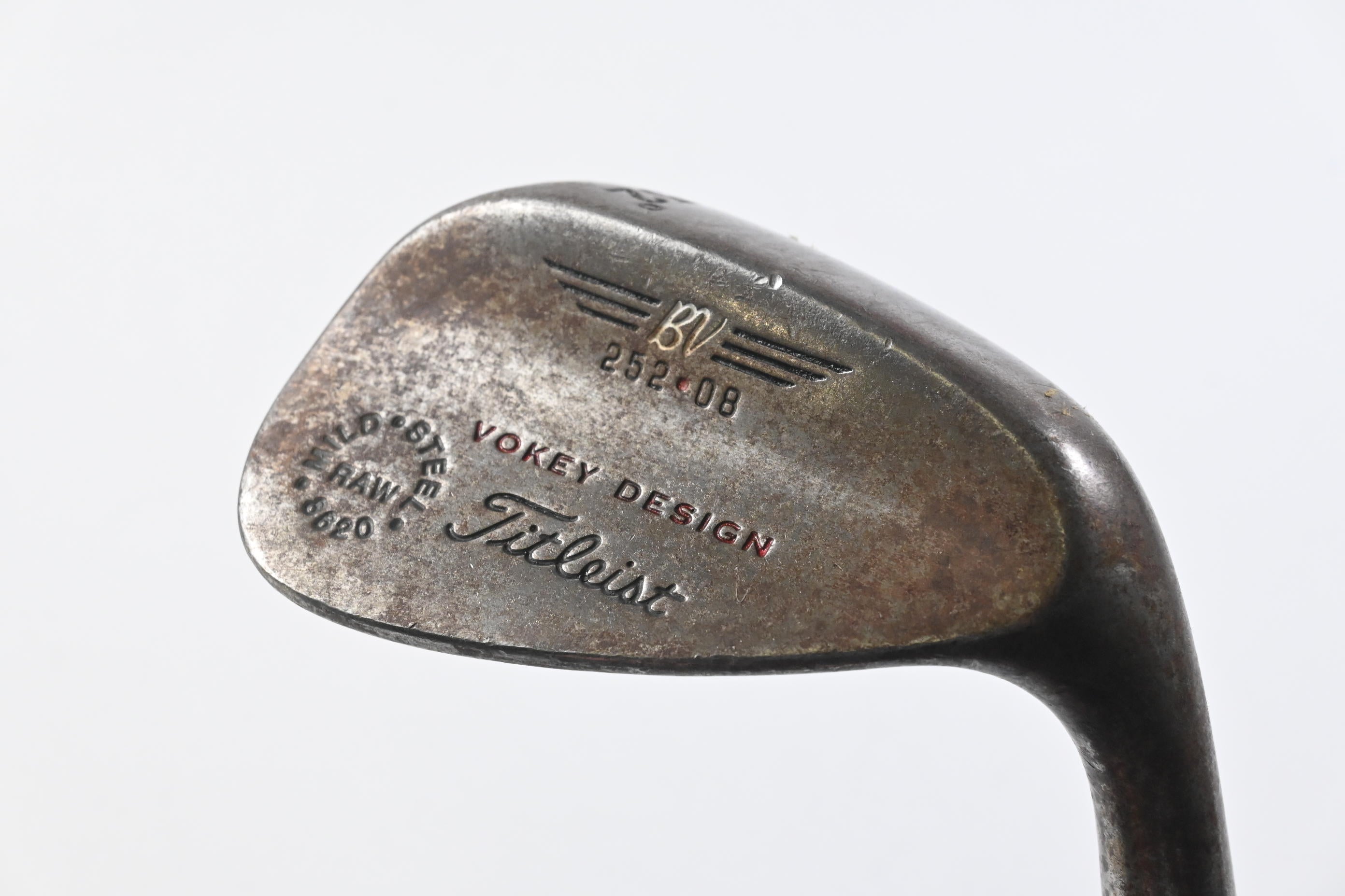 Titleist Vokey Design Gap Wedge / 52 Degree / Regular Flex Dynamic Gold R400U