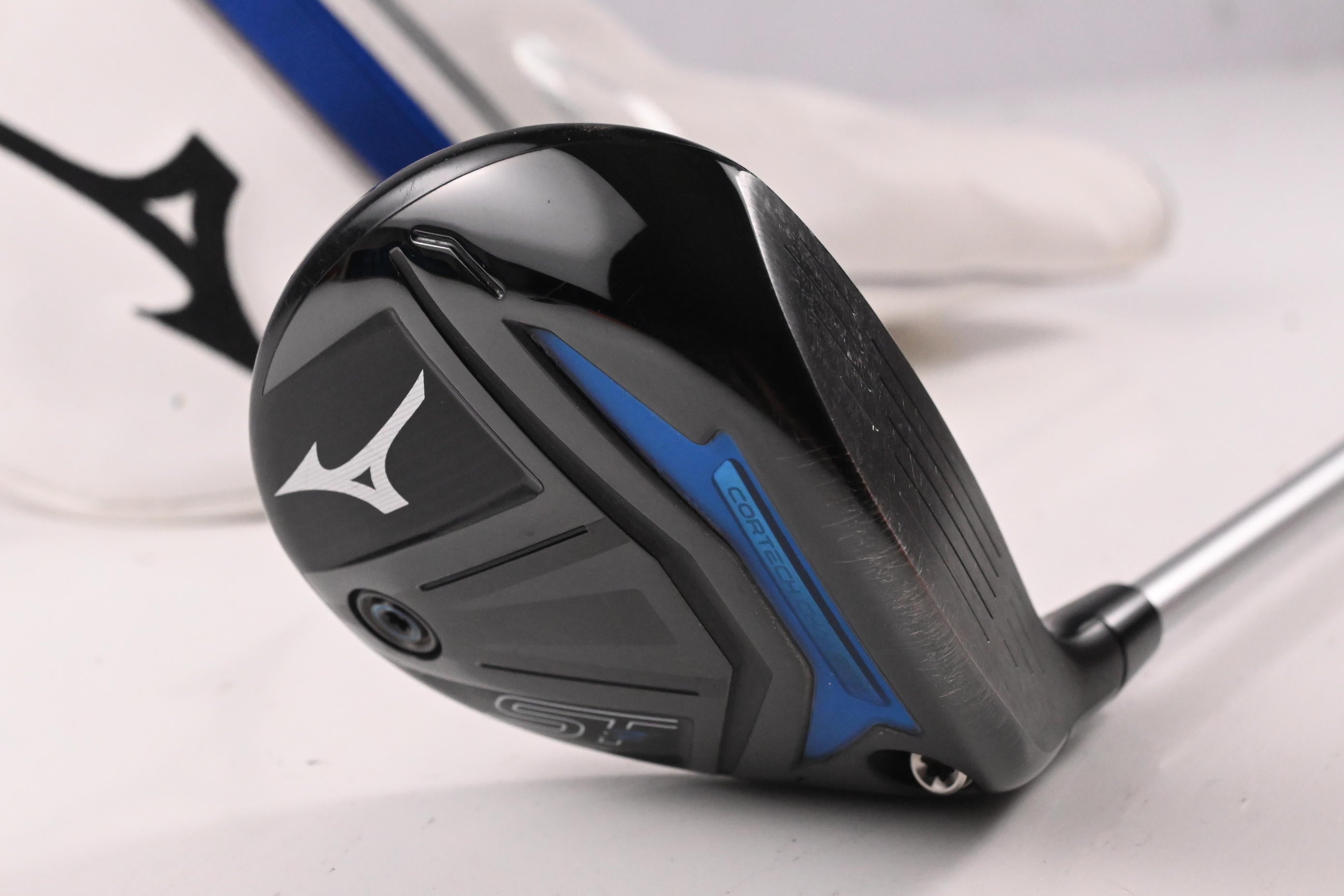 Mizuno ST-Z 230 #5 Wood / 18 Degree / Stiff Flex Aldila Ascent Red 60 Shaft