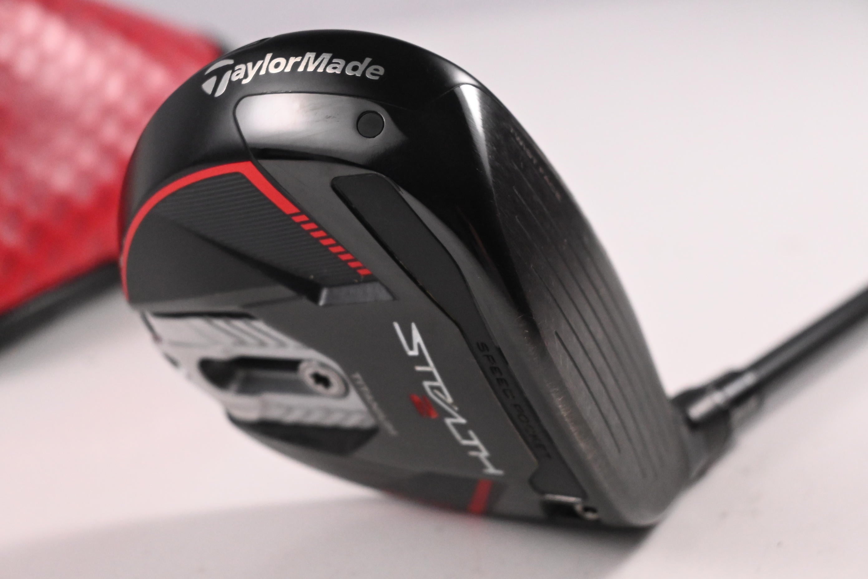 Taylormade Stealth 2 Plus #3 Wood / 15 Degree / Regular Flex Kai`li Red 65 Shaft