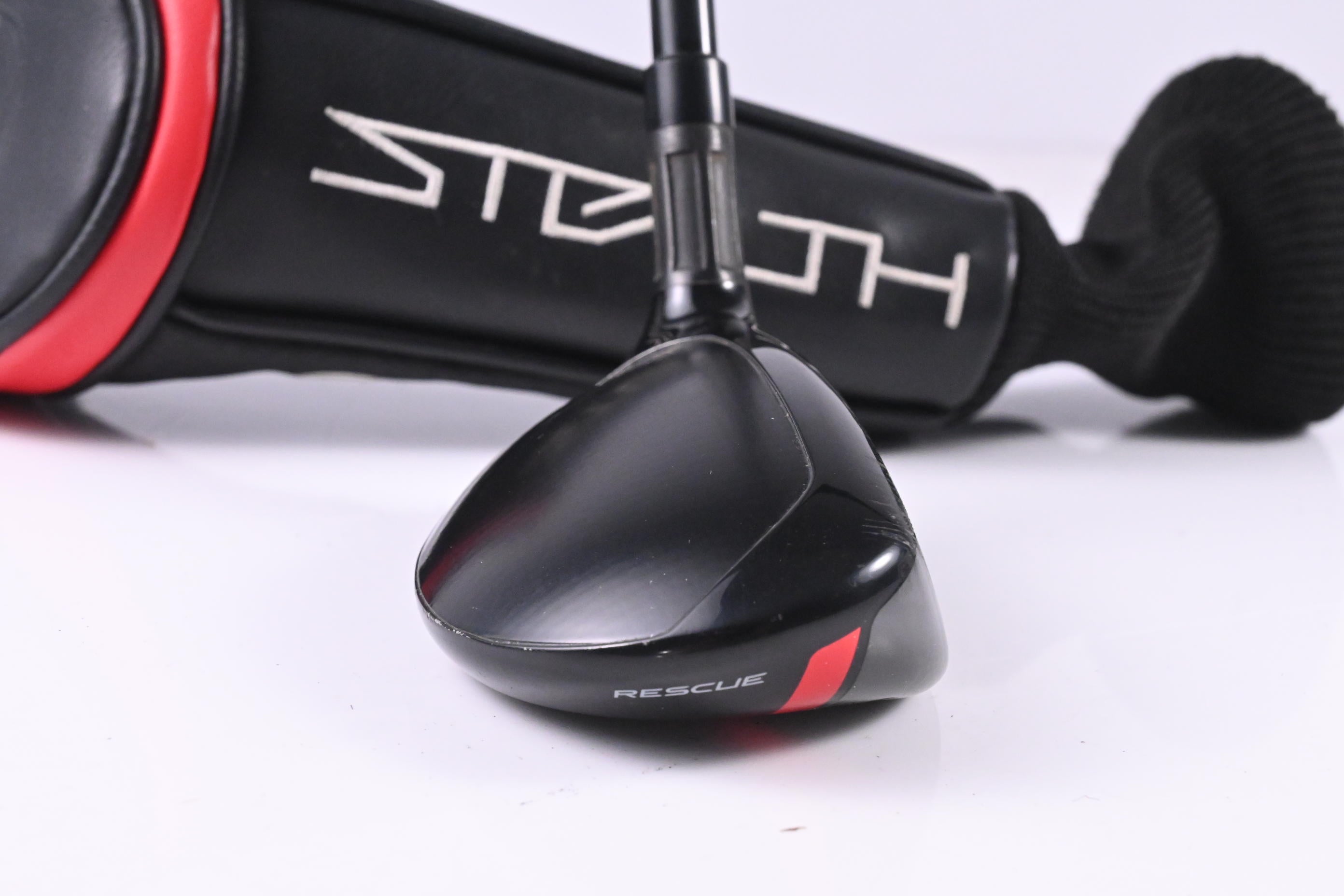 Taylormade Stealth #4 Hybrid / 22 Degree / Regular Flex Ventus Red 6 Shaft