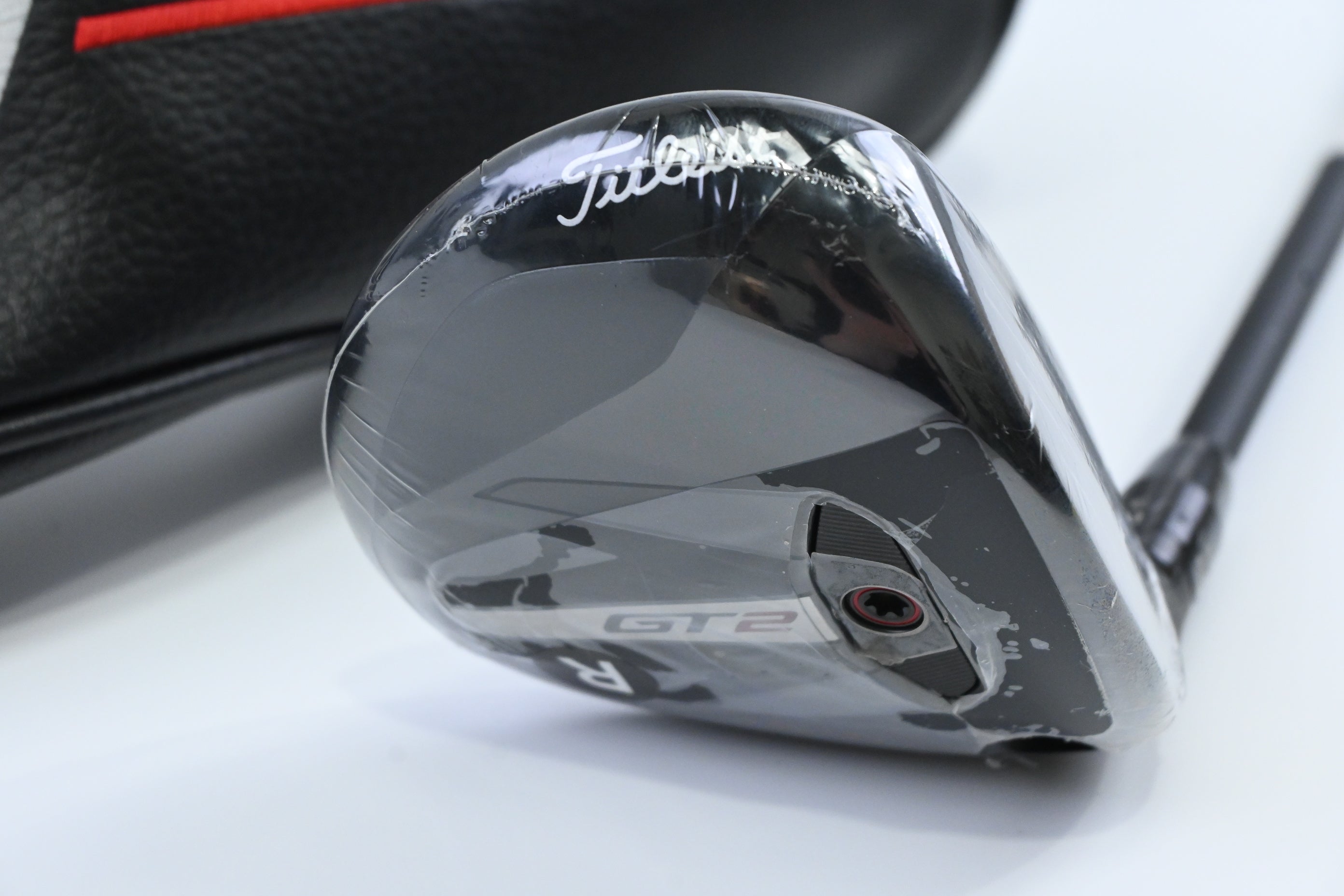 Titleist GT2 #5 Wood / 18 Degree / Regular Flex Tensei 1K Blue 65 Shaft