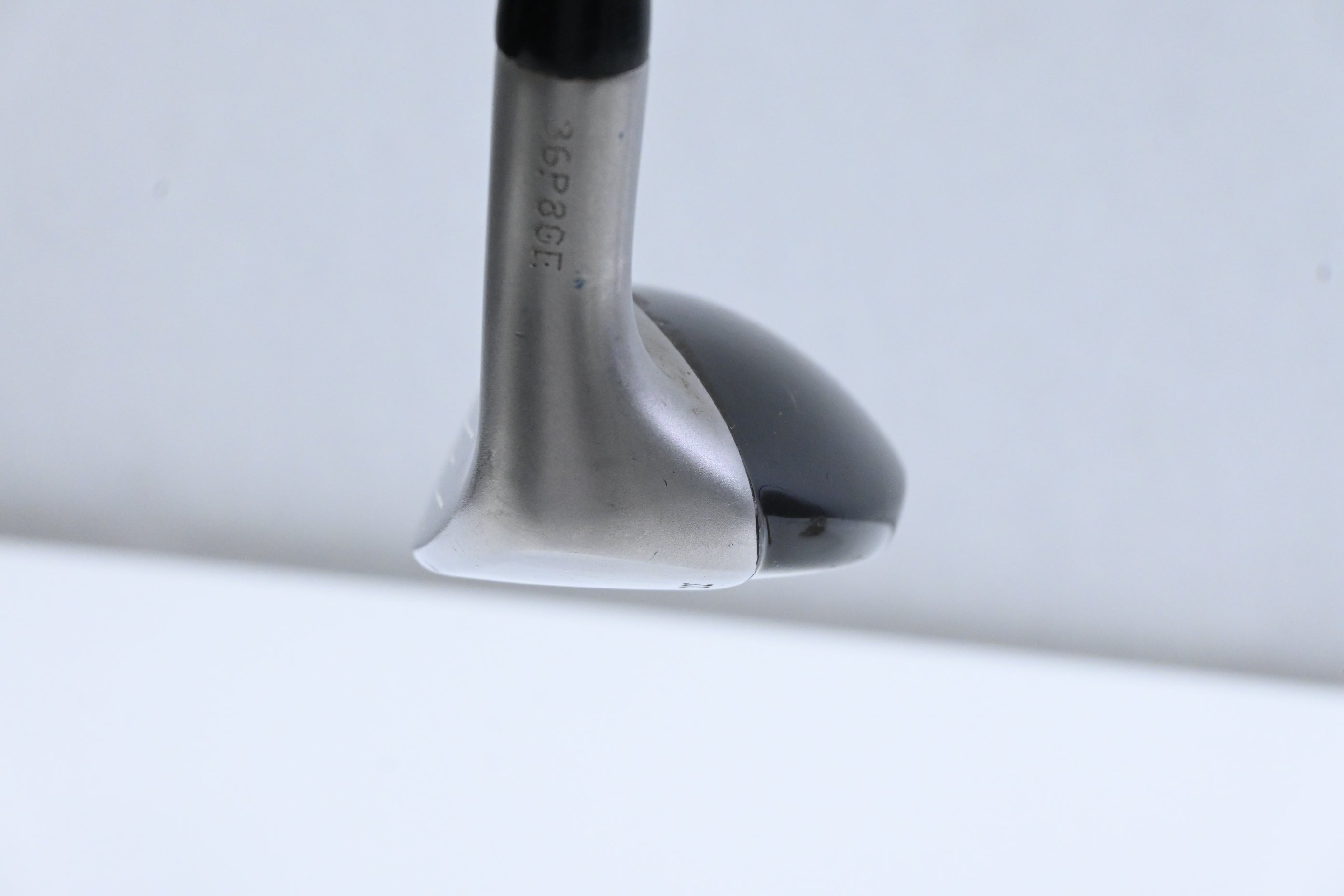 Taylormade Rescue Mid #4 Hybrid / 22 Degree / Regular Flex Taylormade Precision