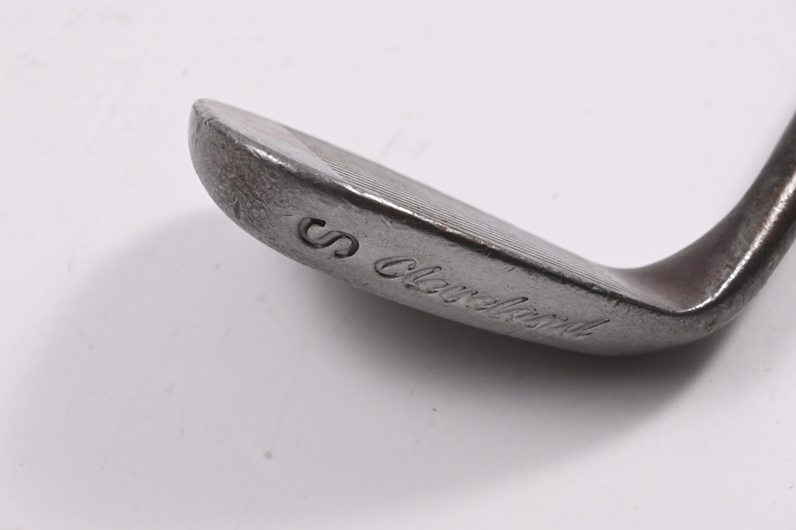 Cleveland REG.485 Sand Wedge / 56 Degree / Stiff Flex Dynamic Gold Shaft