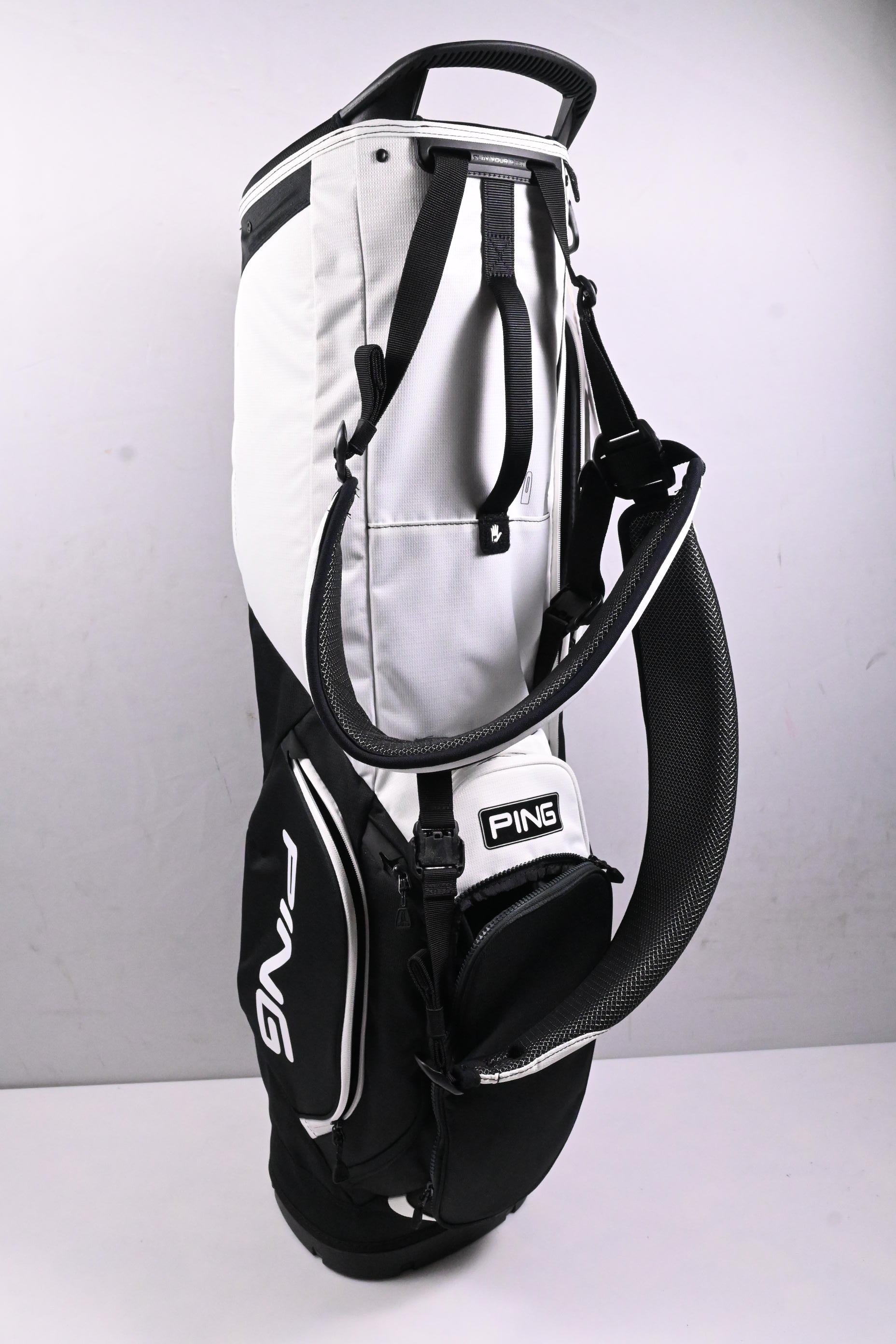 Ping Hoofer Lite Tour Stand Bag / 4-Way Divider / Black, White