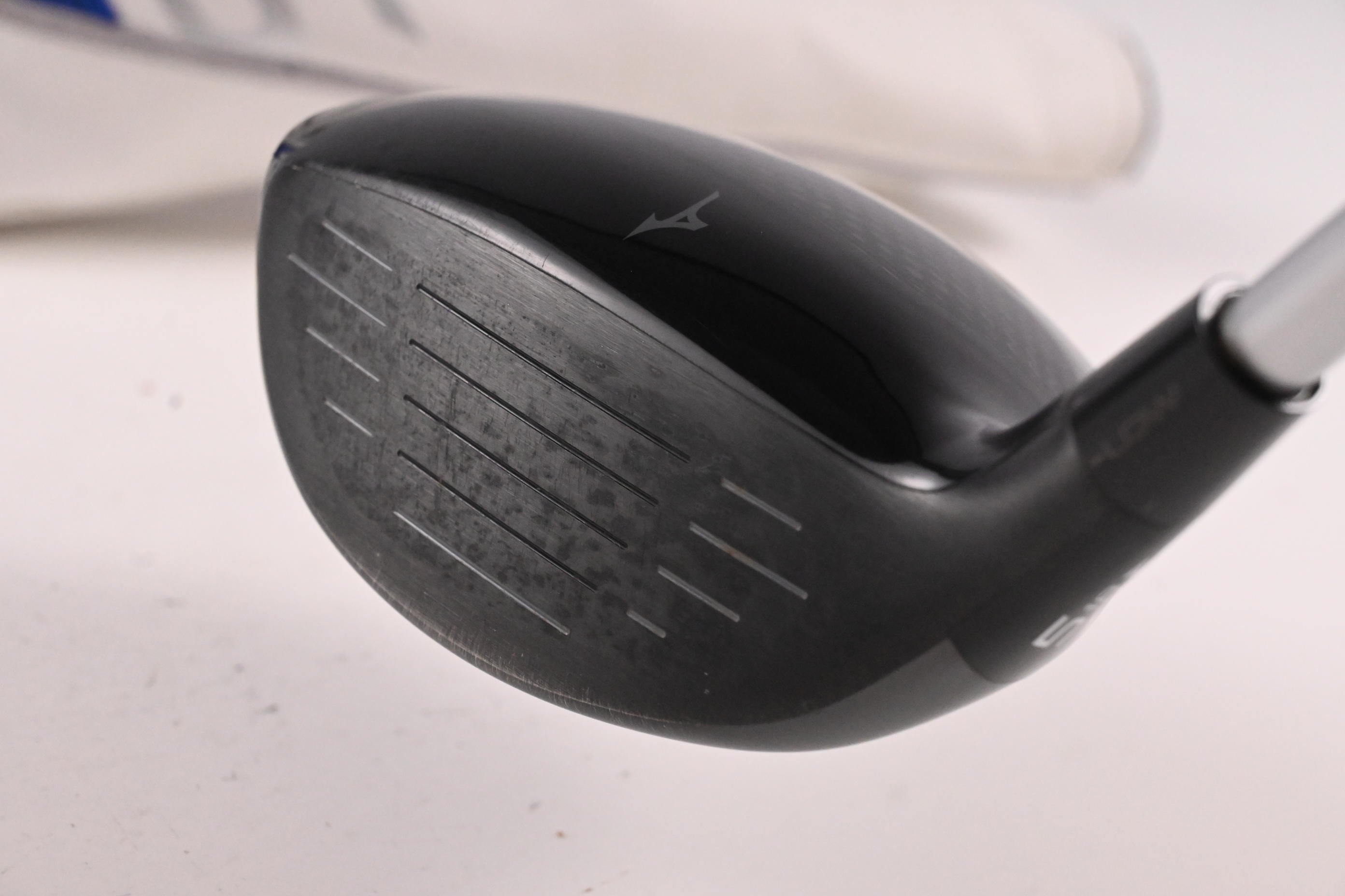 Mizuno ST-Z 230 #5 Wood / 18 Degree / Stiff Flex Aldila Ascent Red 60 Shaft