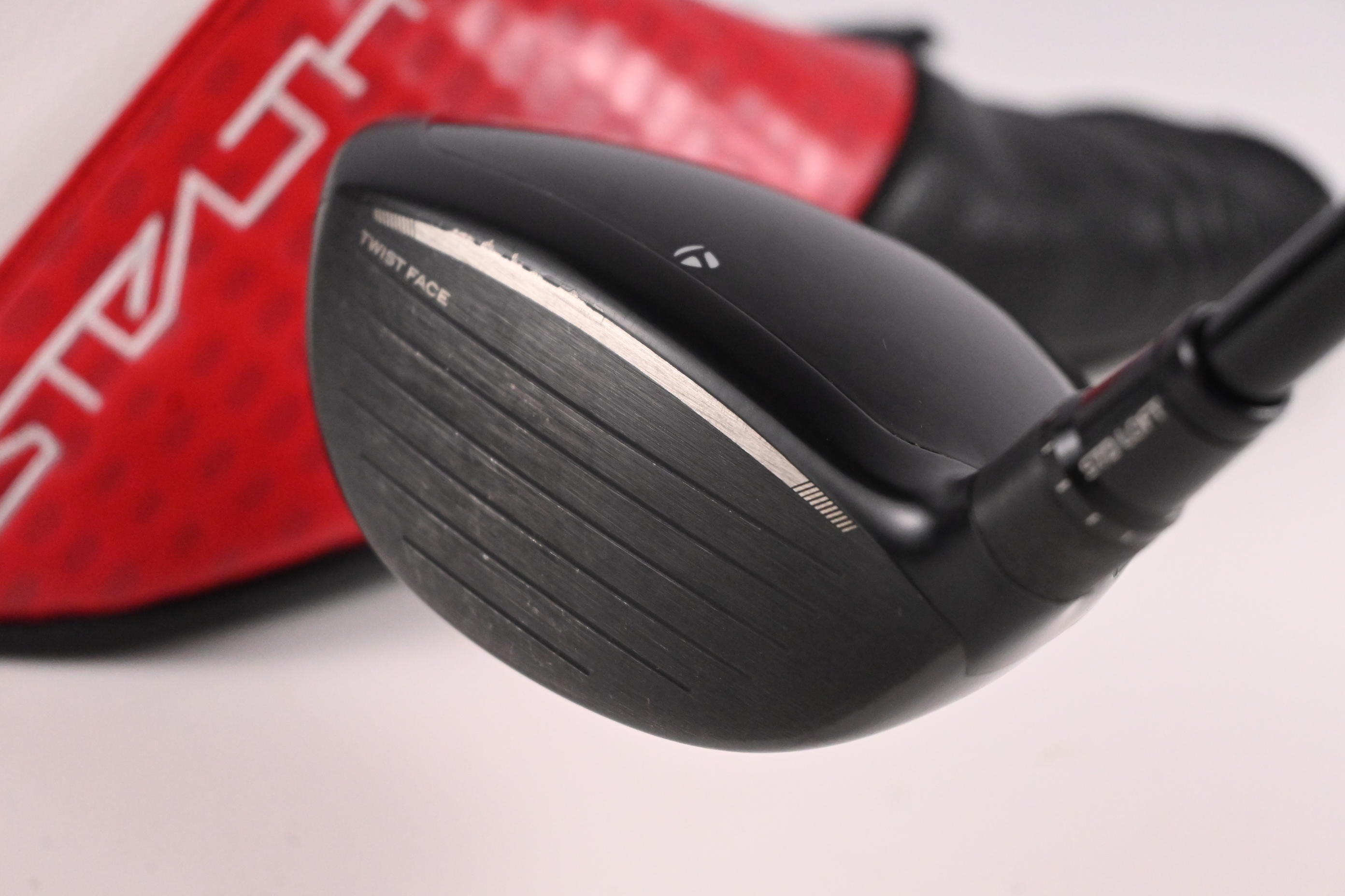 Taylormade Stealth 2 Plus #3 Wood / 15 Degree / Regular Flex Kai`li Red 65 Shaft