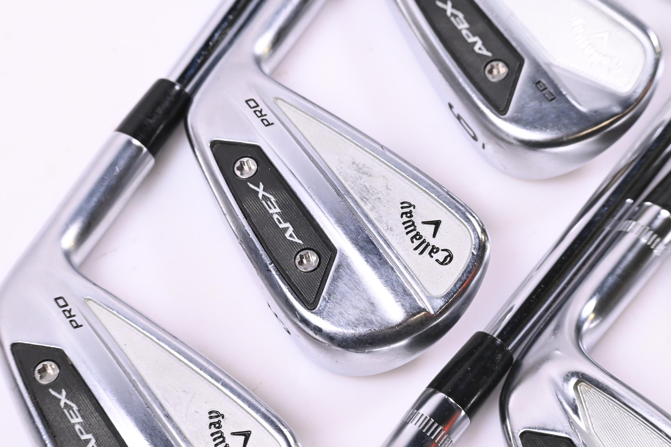 Callaway Apex CB 24 Irons / 4-PW+GW / Stiff Flex Modus Tour 120 Shafts