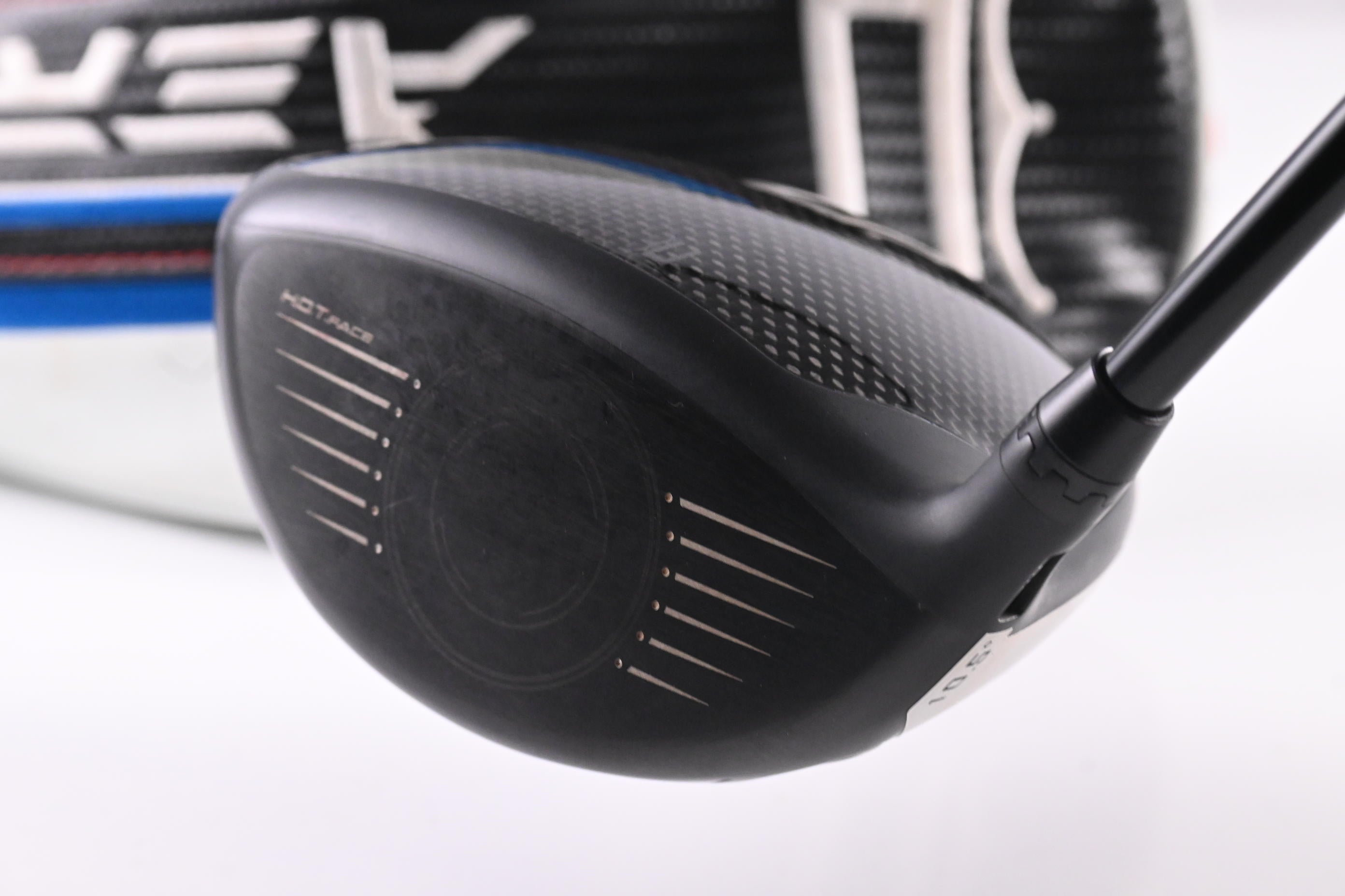 Cobra Aerojet Driver / 10.5 Degree / Stiff Flex Kai`li White 60 Shaft