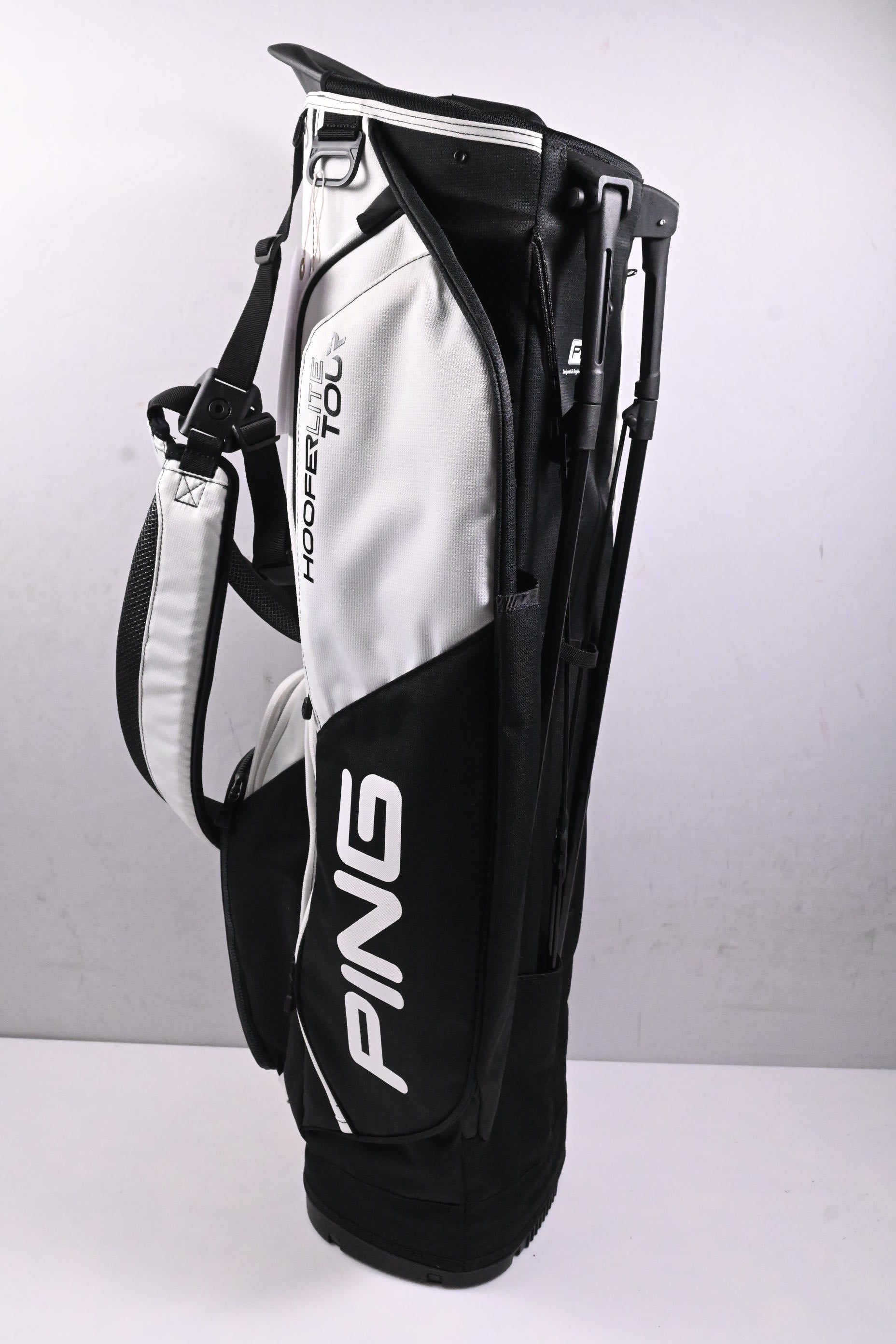 Ping Hoofer Lite Tour Stand Bag / 4-Way Divider / Black, White