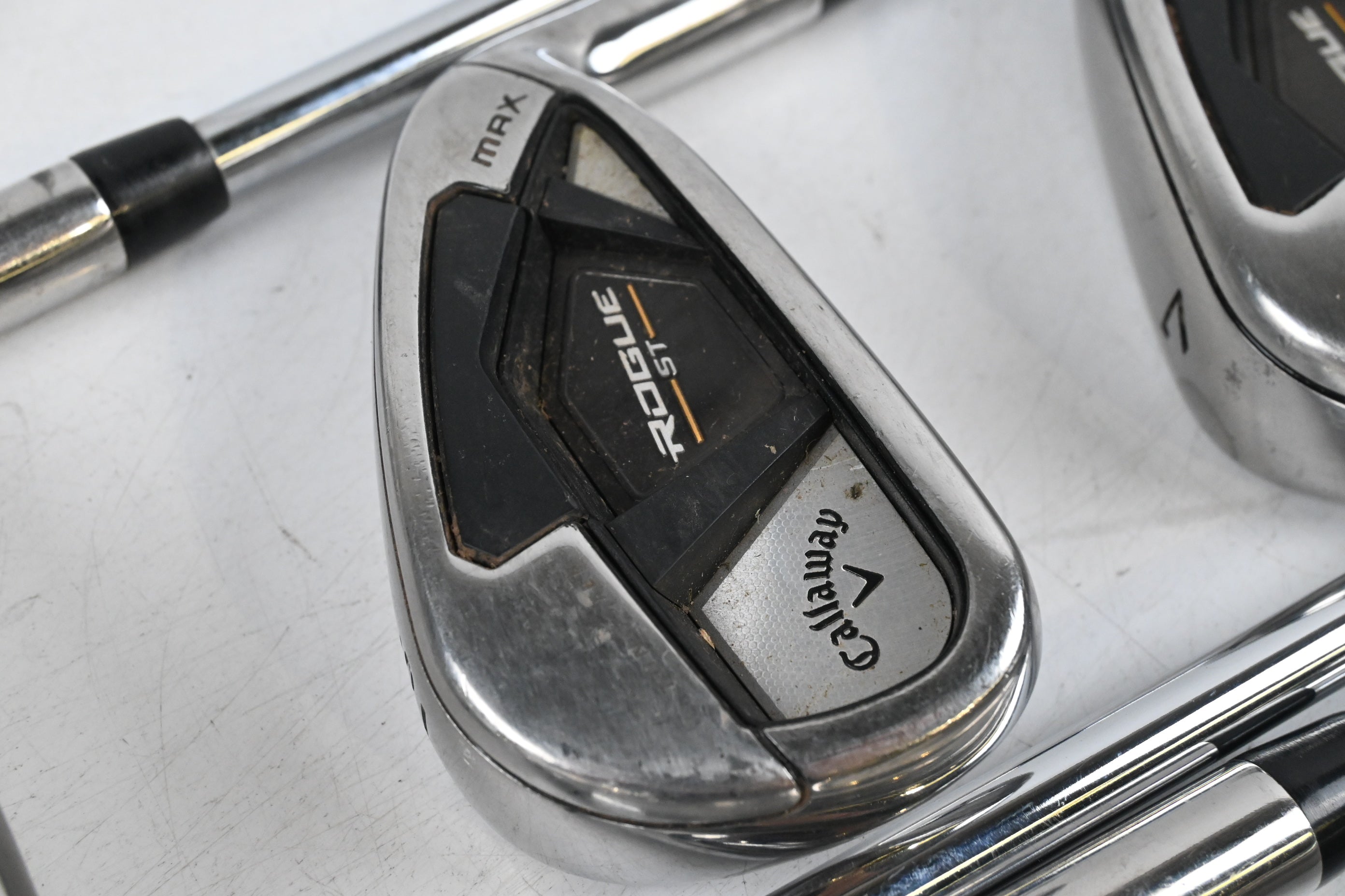 Callaway Rogue ST Max Irons / 5-PW / Regular Flex Elevate MPH 95 Shafts
