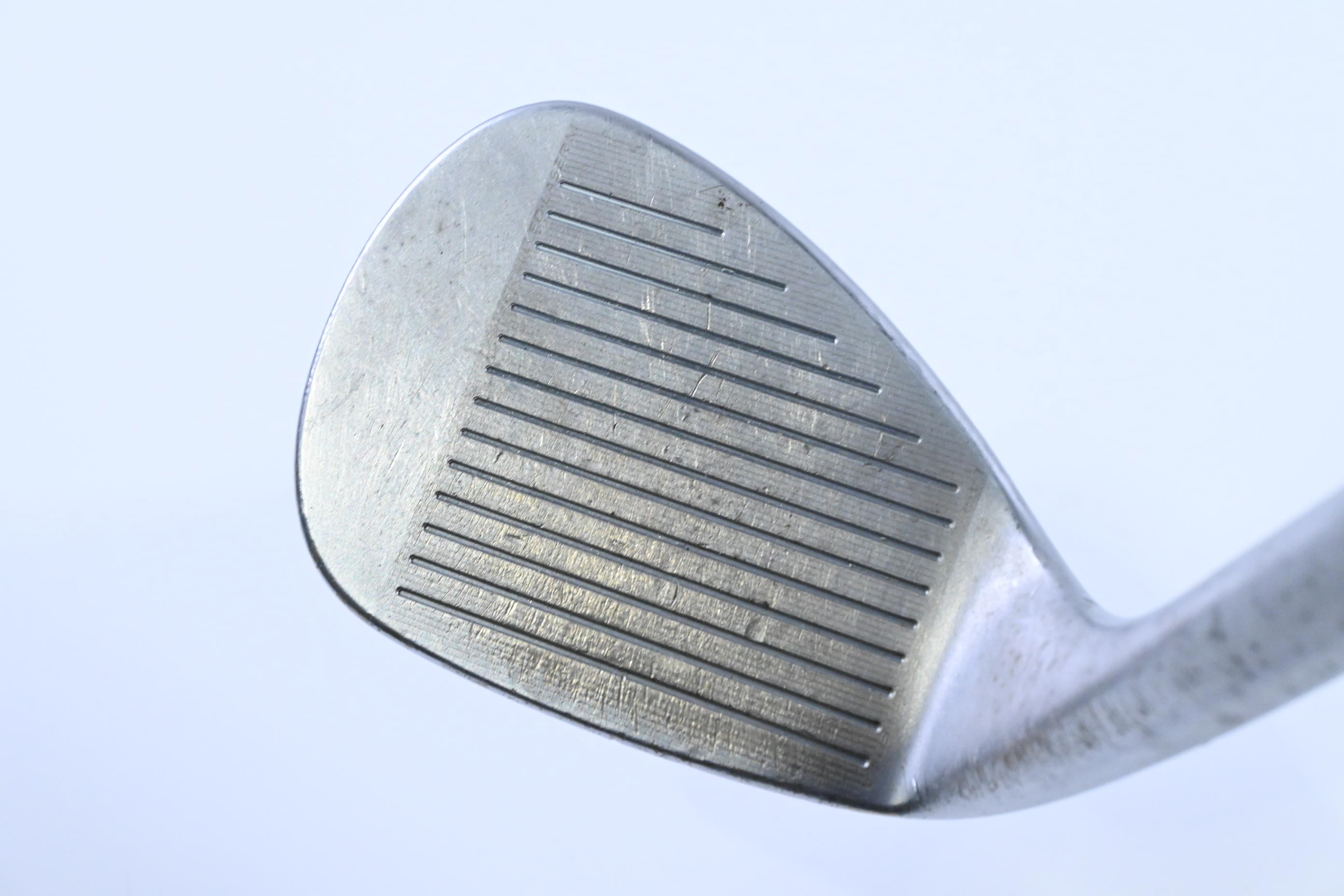 Cleveland 588 Precision Forged Lob Wedge / 60 Degree / Wedge Flex Tour Concept