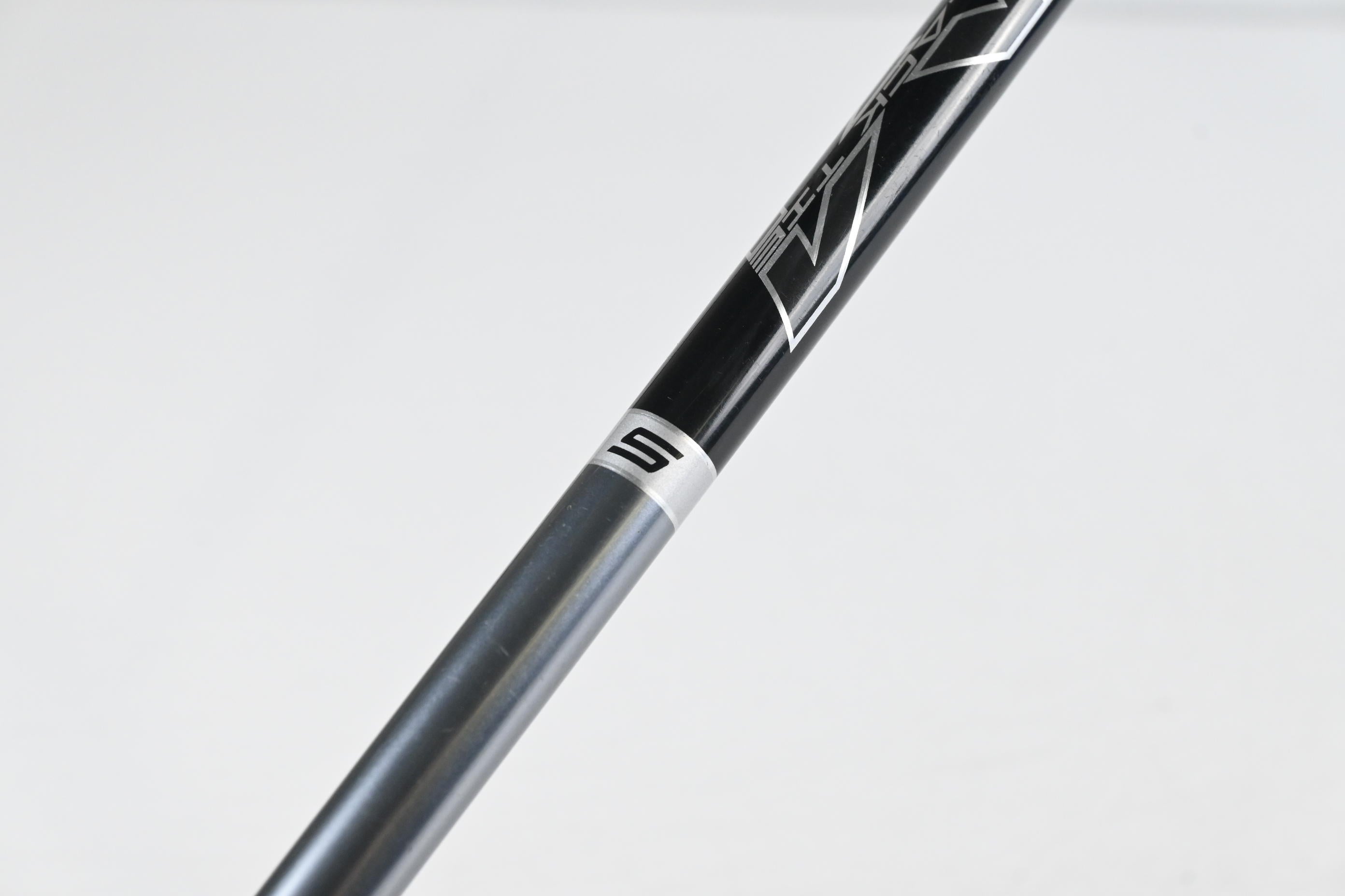 Cobra King F6+ Driver / 9-12 Degree / Stiff Flex Matrix Ozik Black Tie M4 65