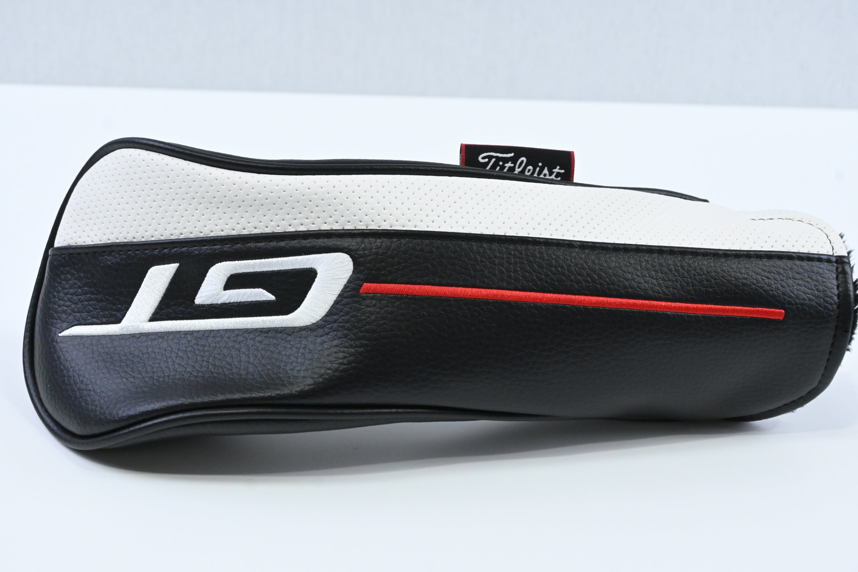 Titleist GT2 #5 Wood / 18 Degree / Regular Flex Tensei 1K Blue 65 Shaft