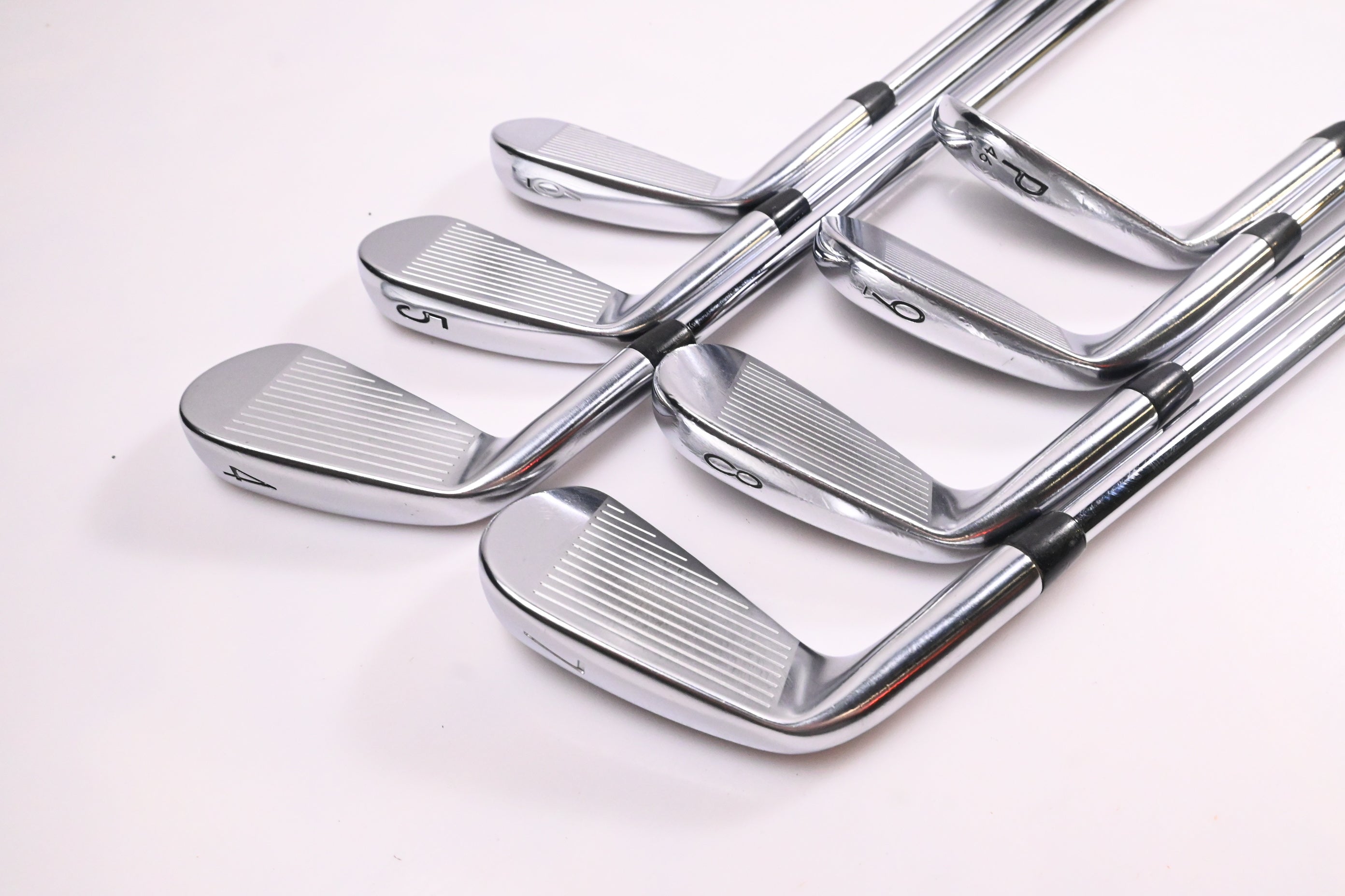 Titleist T100 2019 Irons / 4-PW / Stiff Flex AMT Tour White S300 Shafts