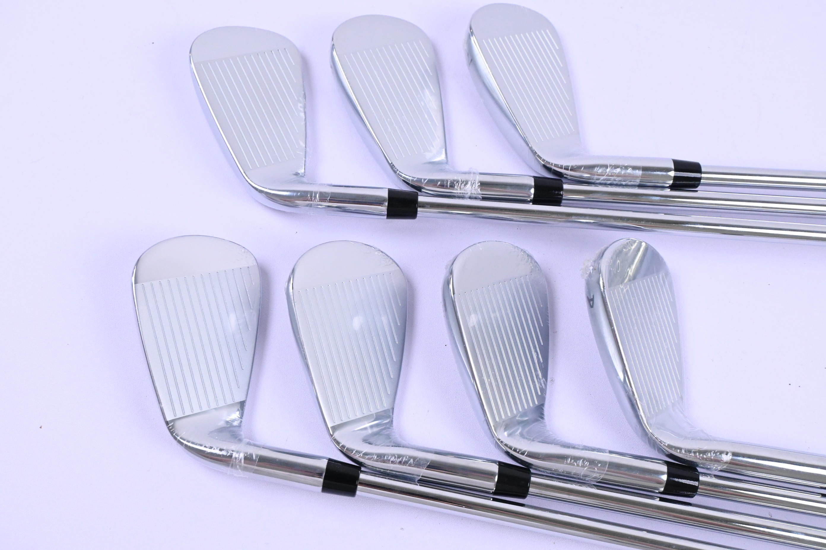 Callaway Elyte Irons / 5-PW+GW / Regular Flex True Temper Vector 80 Shaft