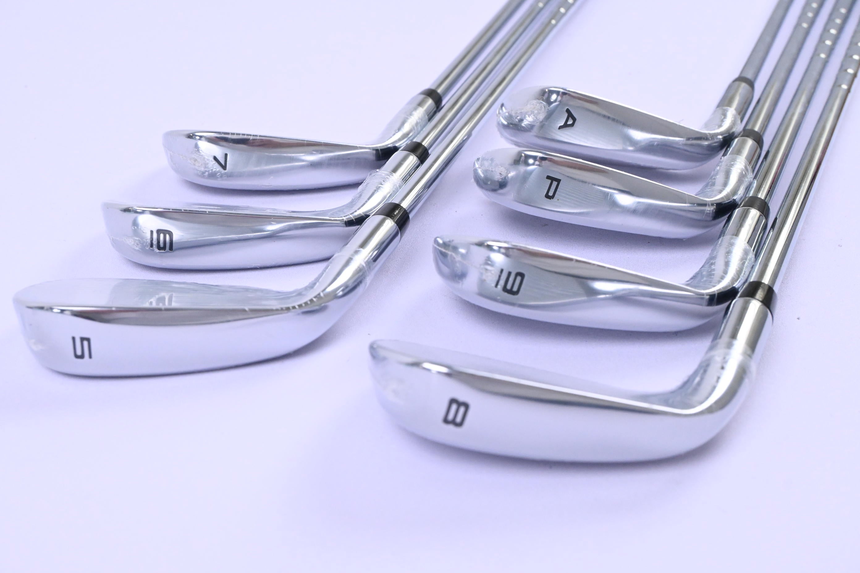 Callaway Elyte Irons / 5-PW+GW / Regular Flex True Temper Vector 80 Shaft