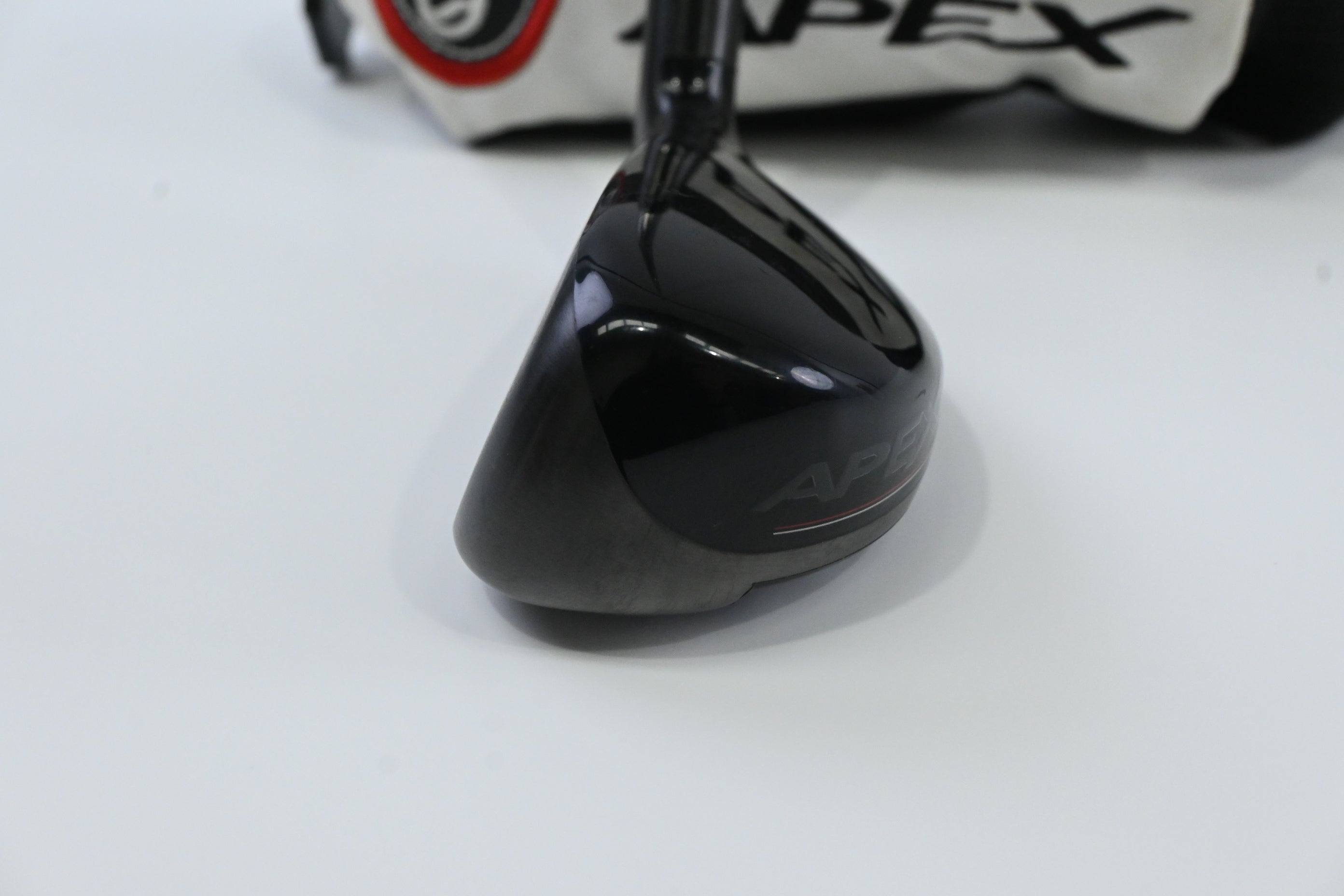 Callaway Apex #4 Hybrid / 23 Degree / Regular Flex Catalyst 70 Shaft