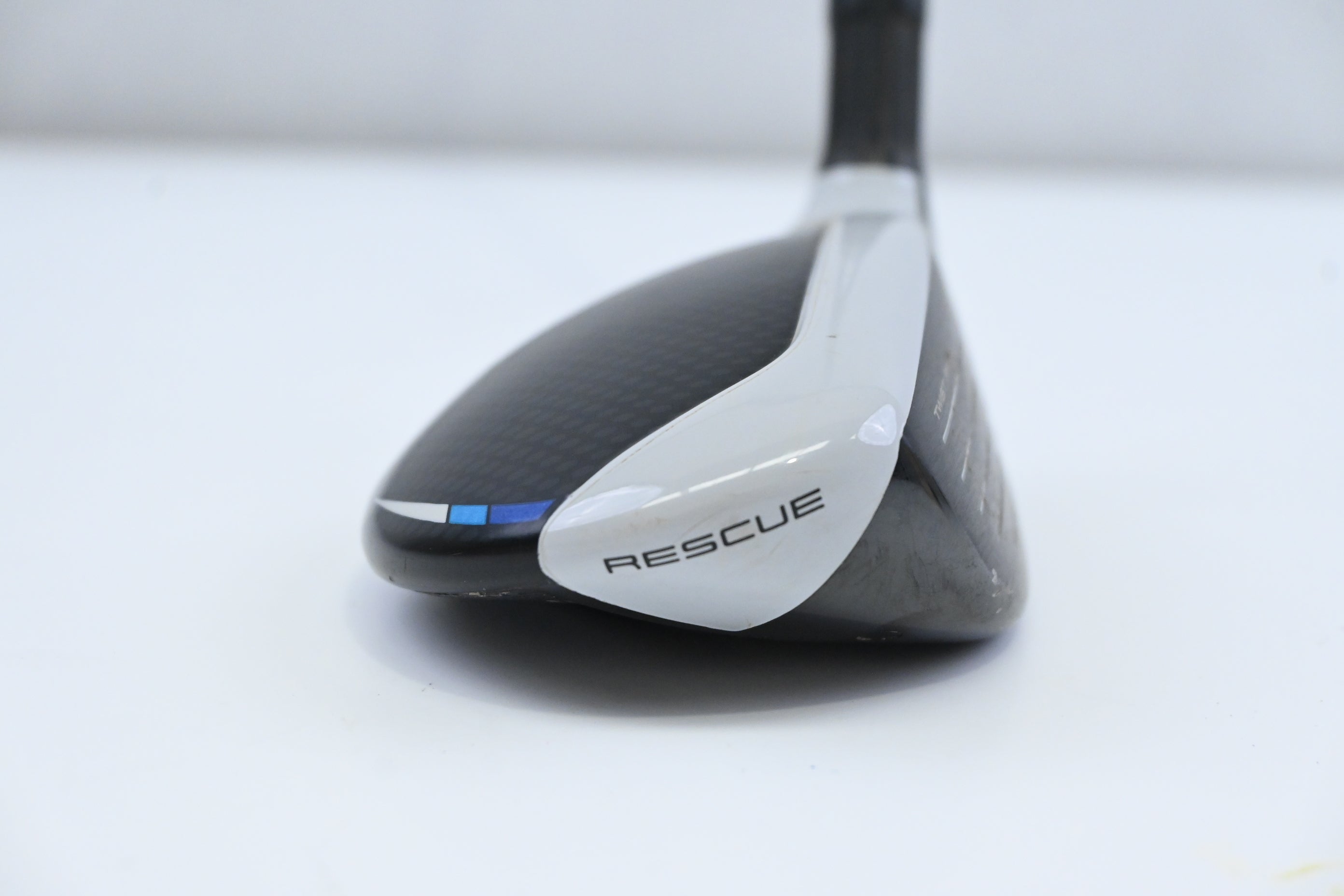 Taylormade SIM2 Max #4 Hybrid / 22 Degree / Regular Flex Fujikura Ventus Blue 6