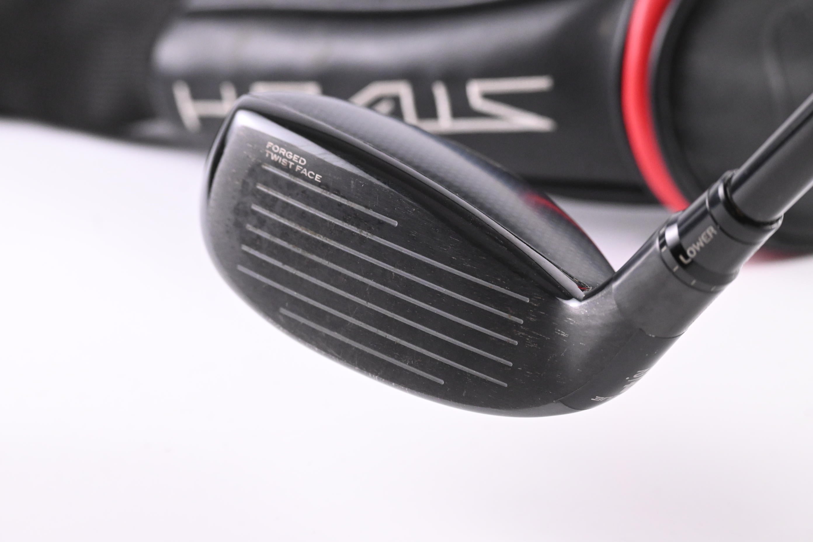 Taylormade Stealth Plus #4 Hybrid / 22 Degree / Regular Flex HZRDUS RDX Smoke 70
