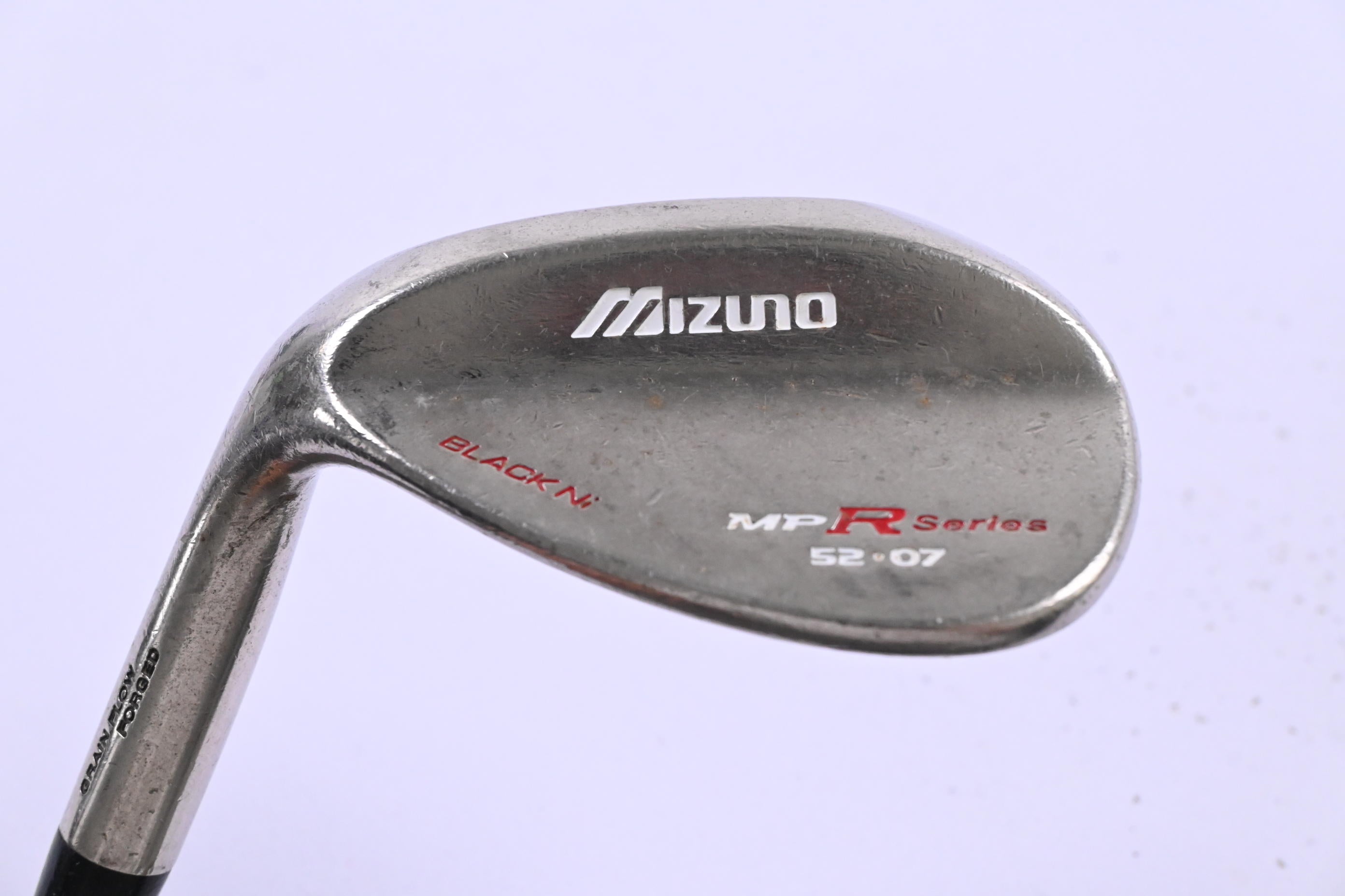 Left Hand Mizuno MP-R Gap Wedge / 52 Degree / Regular Flex Dynamic Gold R300