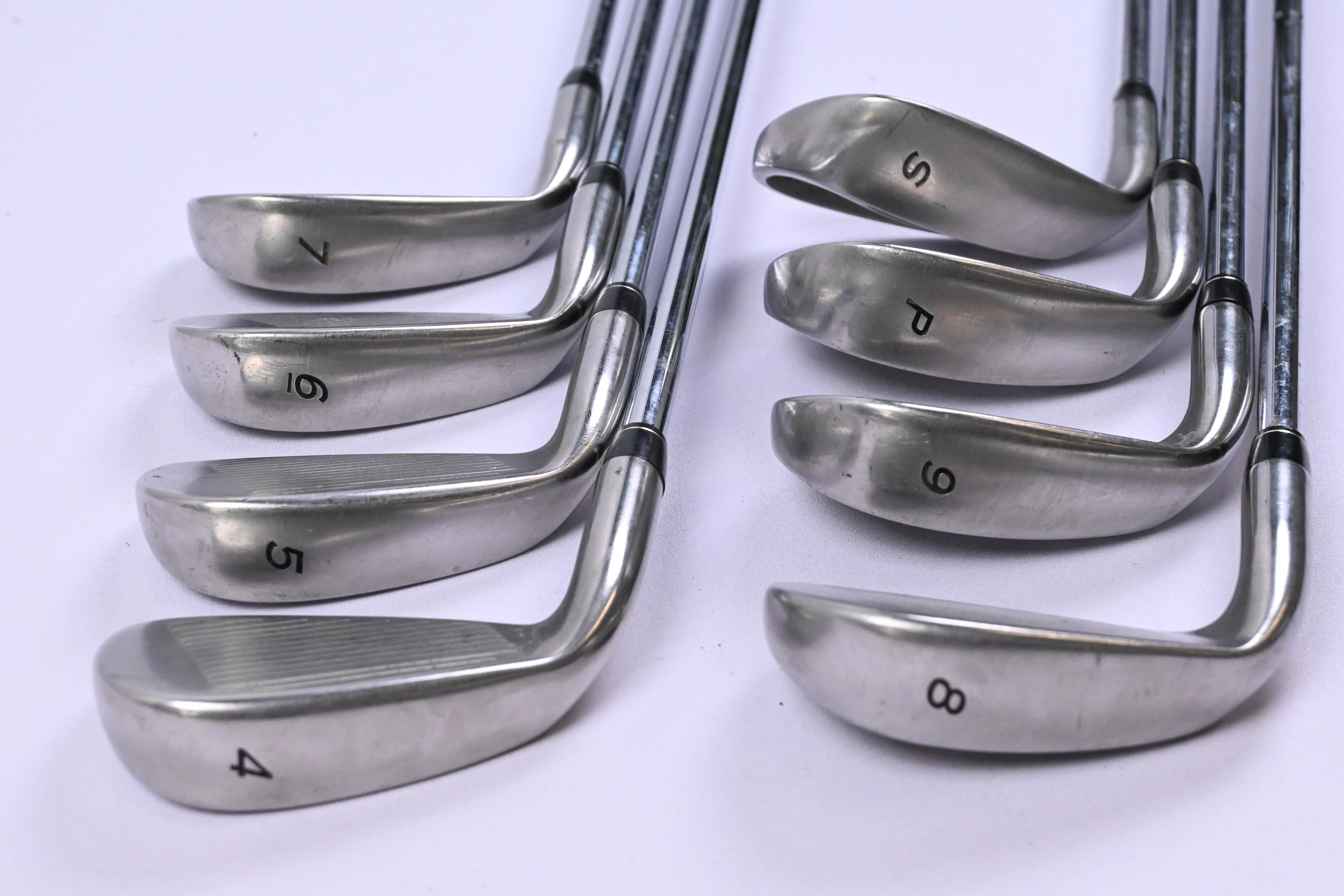Taylormade R7 Draw Irons / 4-PW+SW / Regular Flex T-Step 90 Shafts