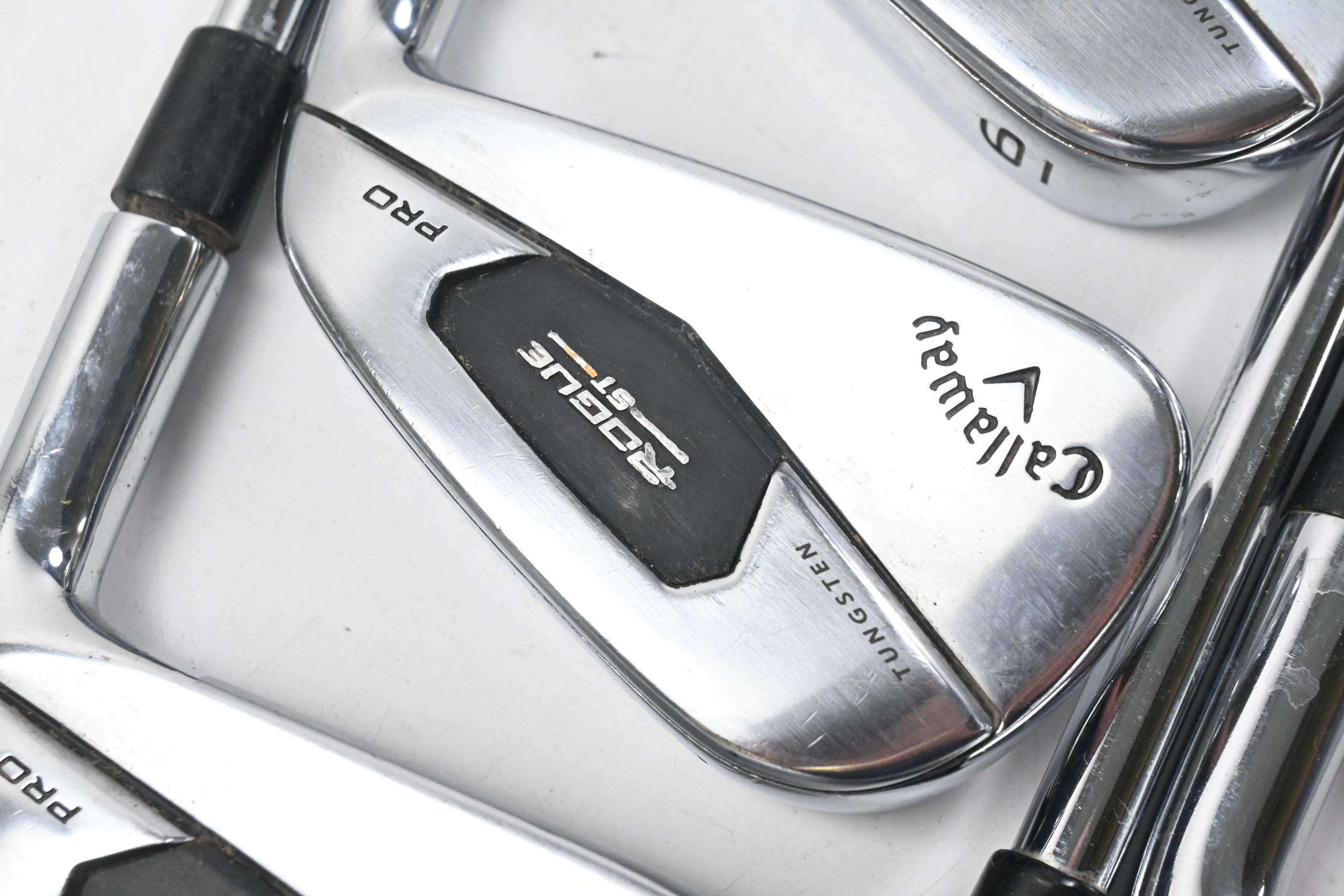 Callaway Rogue ST Pro Irons / 4-PW / X-Flex Project X Rifle Tour Flighted 105