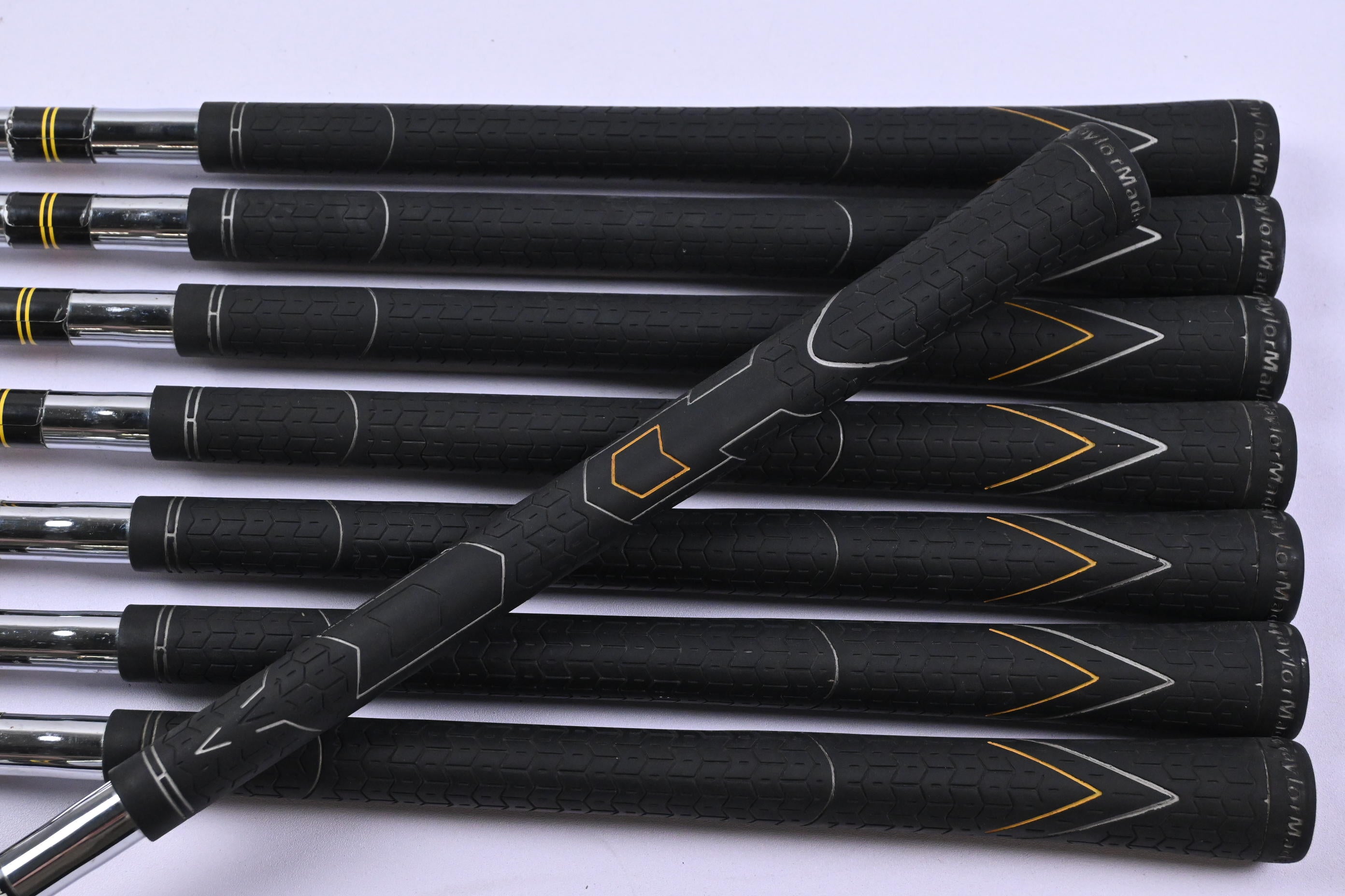 Taylormade R7 Draw Irons / 4-PW+SW / Regular Flex T-Step 90 Shafts
