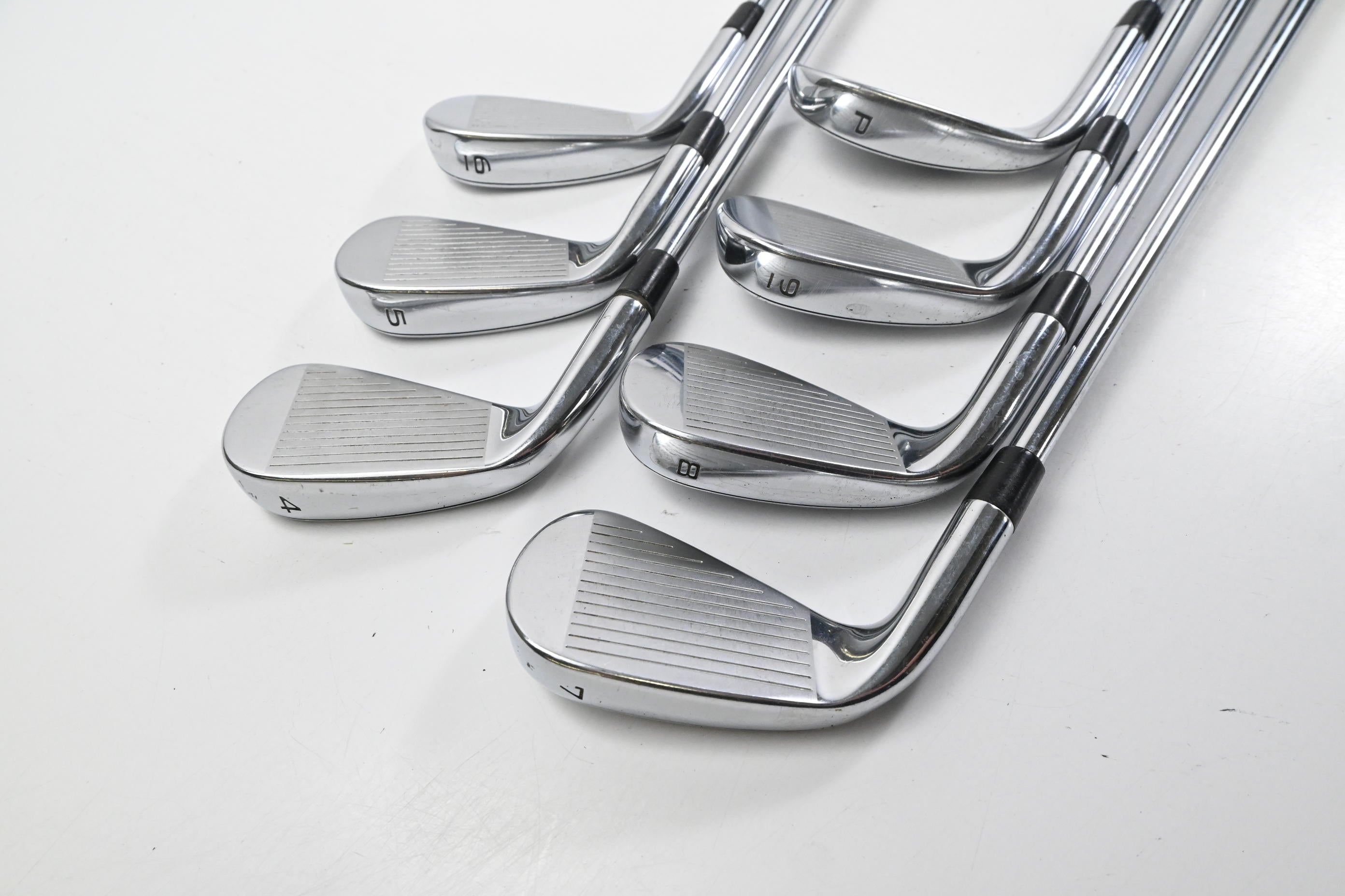 Callaway Rogue ST Pro Irons / 4-PW / X-Flex Project X Rifle Tour Flighted 105
