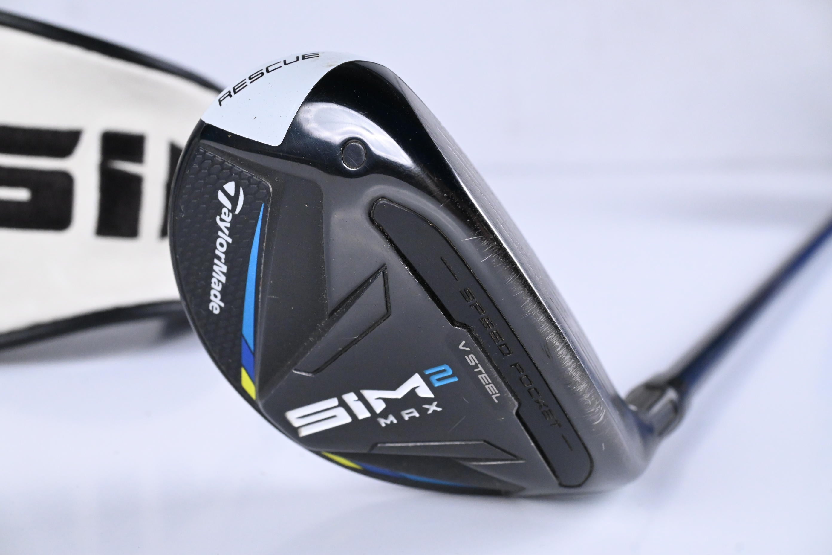 Taylormade SIM2 Max #3 Hybrid / 19 Degree / Regular Flex Fujikura Ventus Blue 6