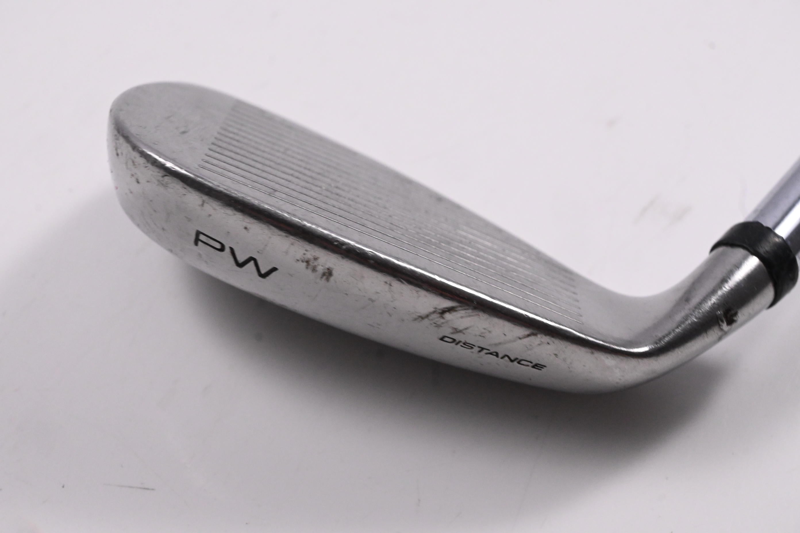 Wilson Deep Red Pitching Wedge / 44 Degree / Regular Flex Wilson Step Control