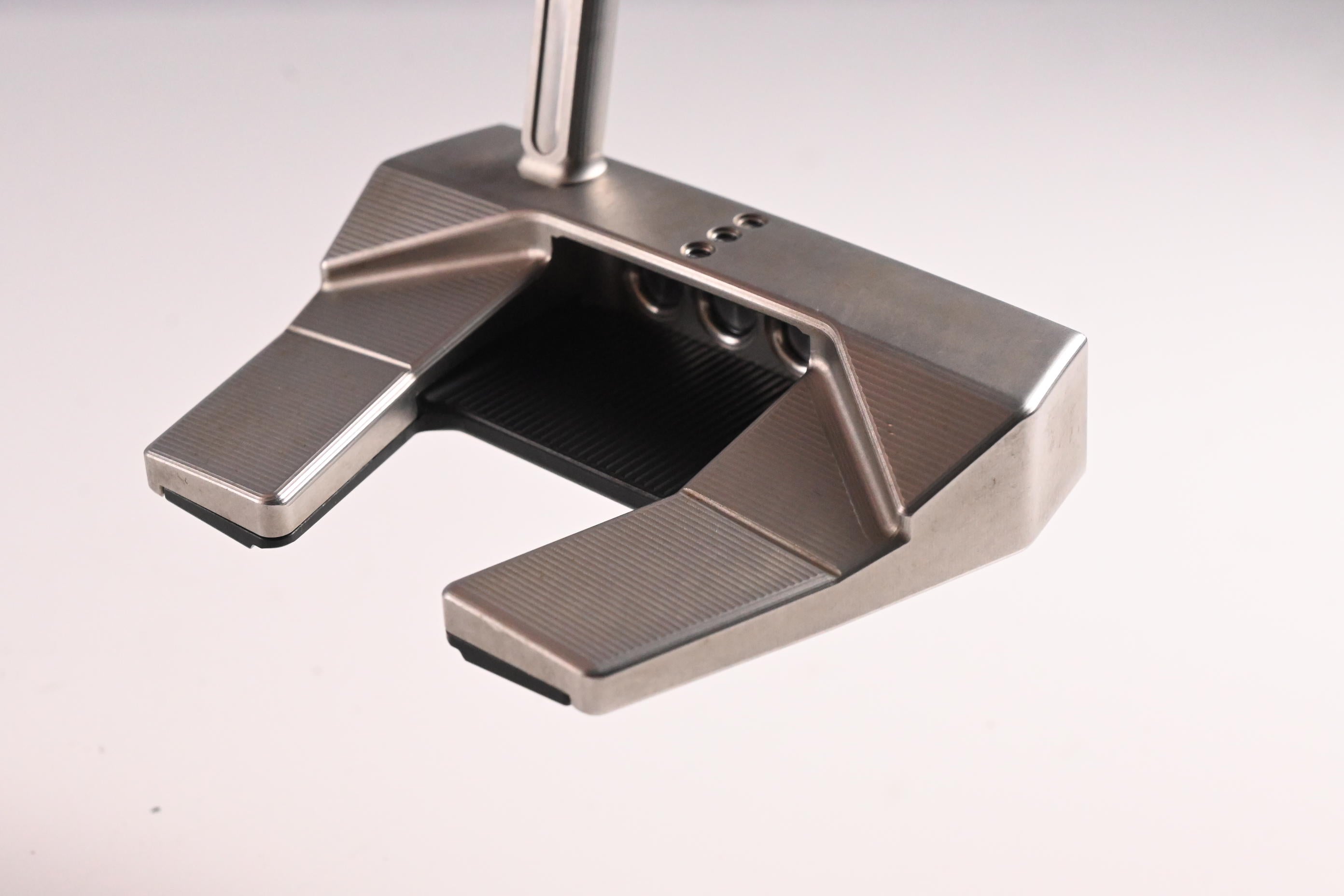 Scotty Cameron Phantom 5.5 2024 Putter / 33 Inch