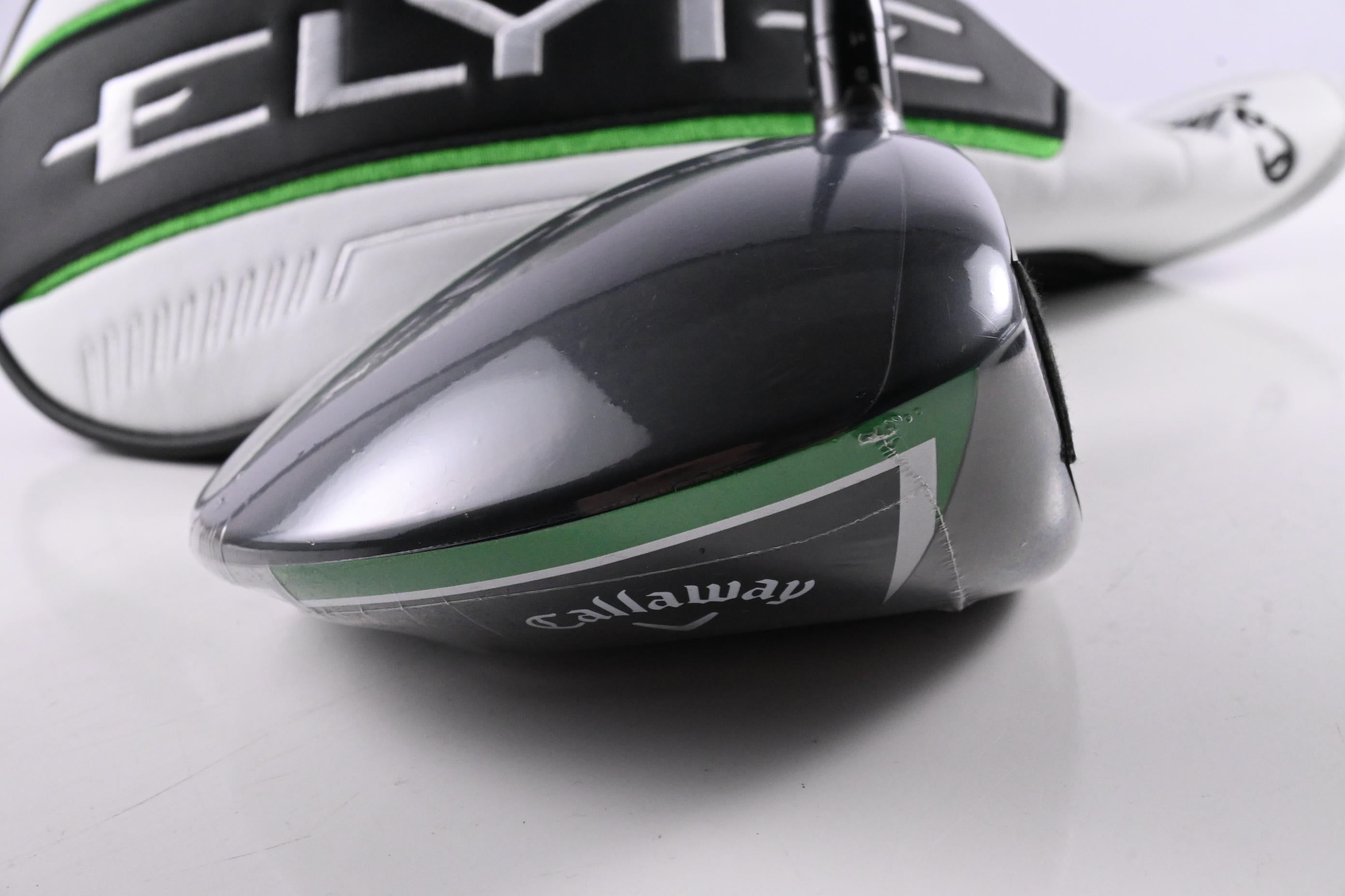 Callaway Elyte Driver / 10.5 Degree / Regular Flex Denali Charcoal 50 Shaft