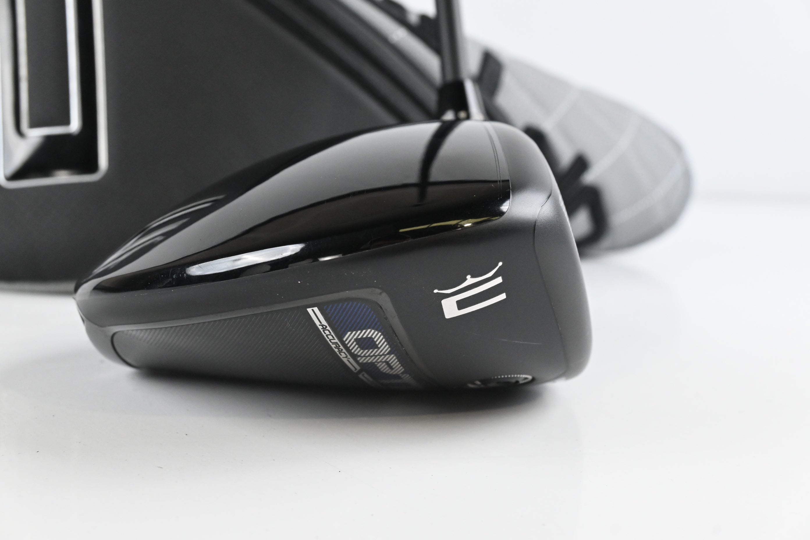 Cobra OPTM X Driver / 10.5 Degree / Regular Flex Kai'li Dark Waves 60 Shaft