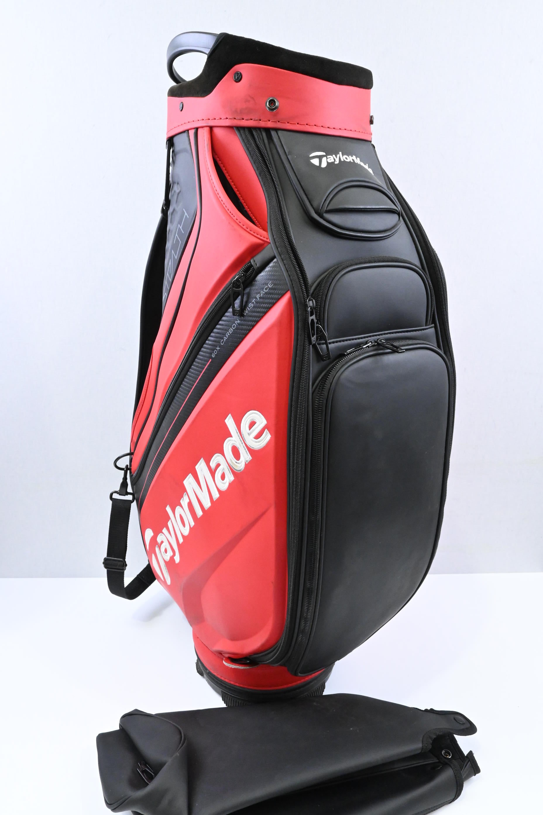 Taylormade Stealth Tour Bag / 6-Way / Red, Black