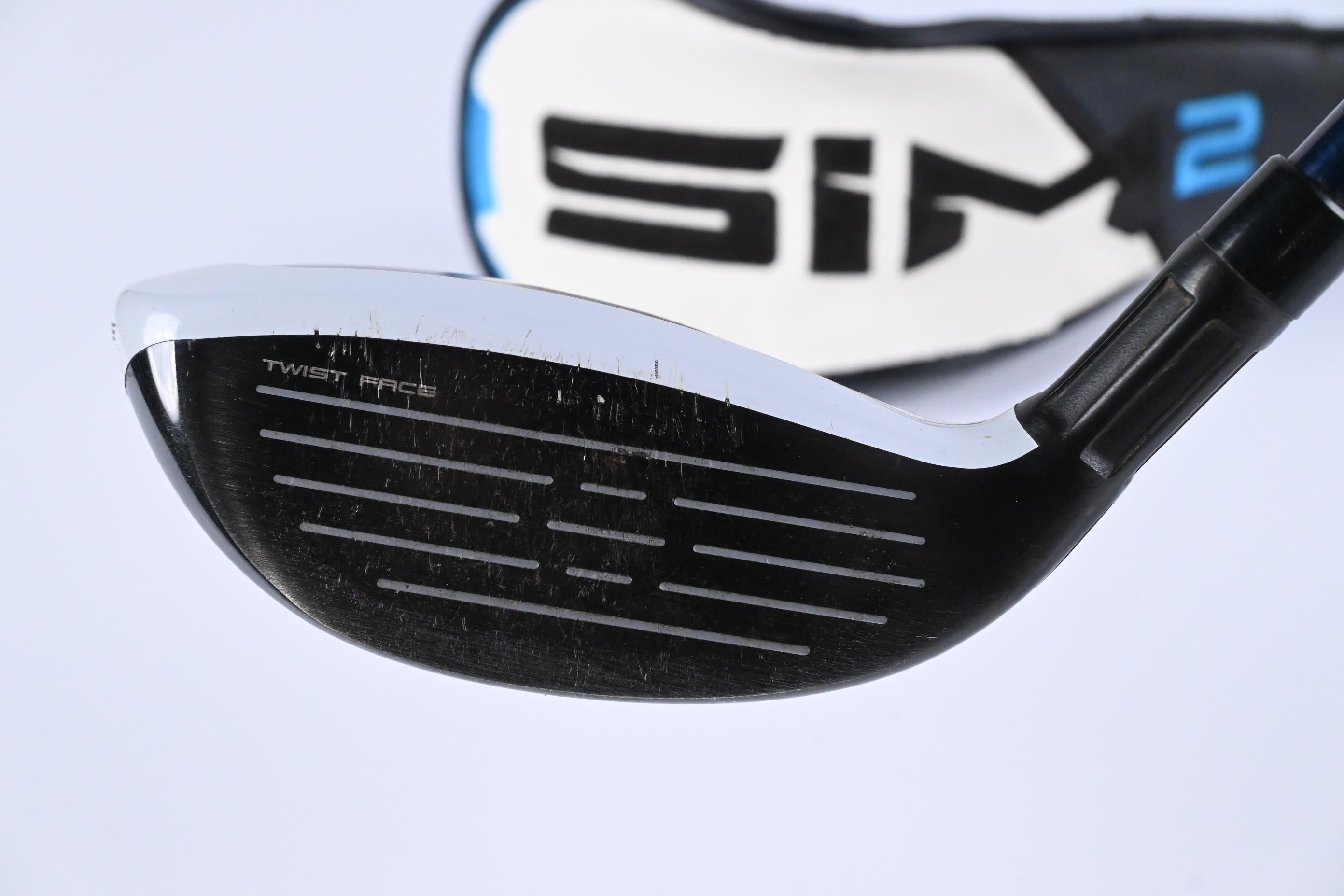 Taylormade SIM2 Max #3 Hybrid / 19 Degree / Regular Flex Fujikura Ventus Blue 6