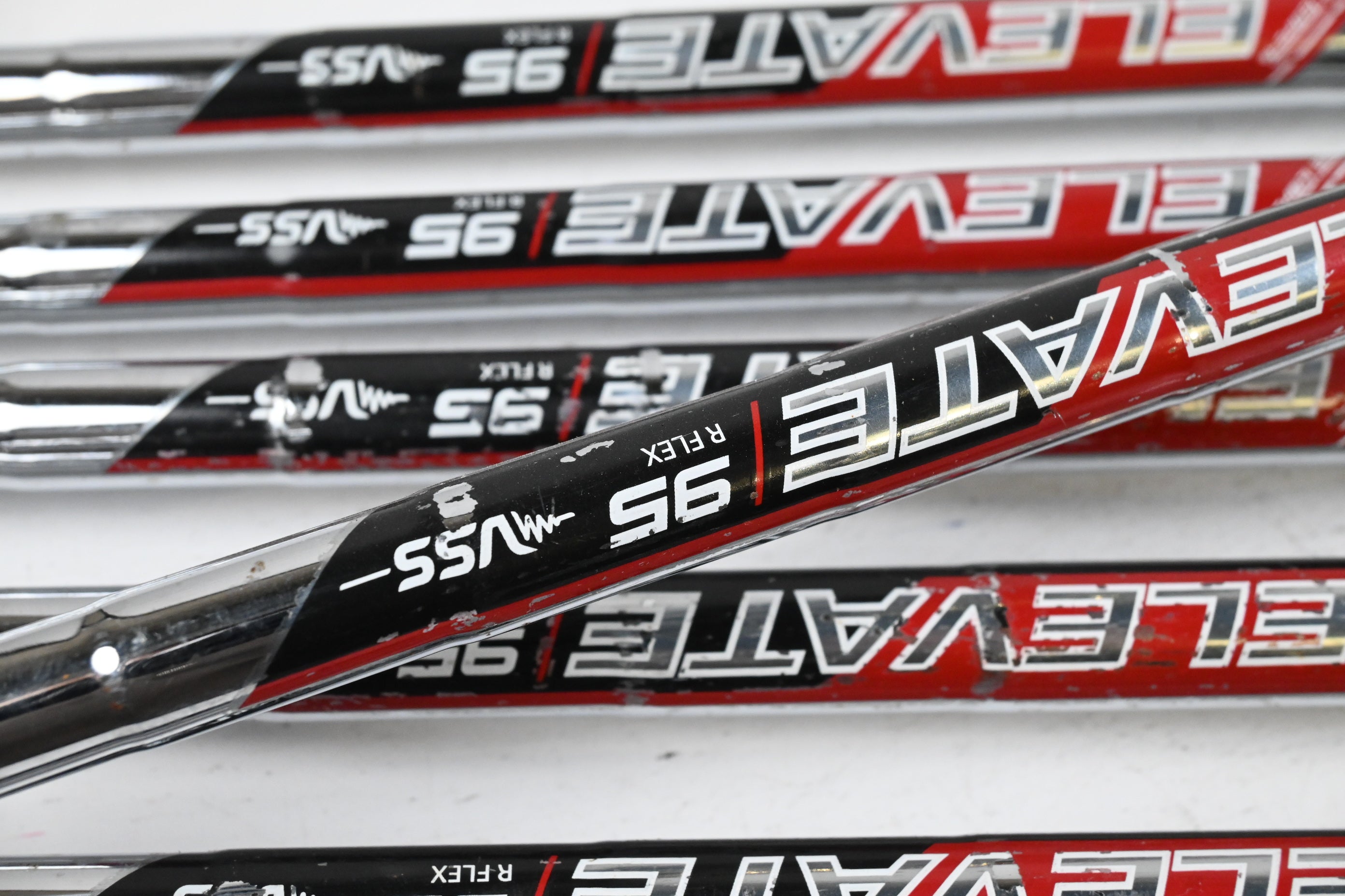 Callaway Mavrik Irons / 5-PW+GW / Regular Flex Elevate 95 Shafts