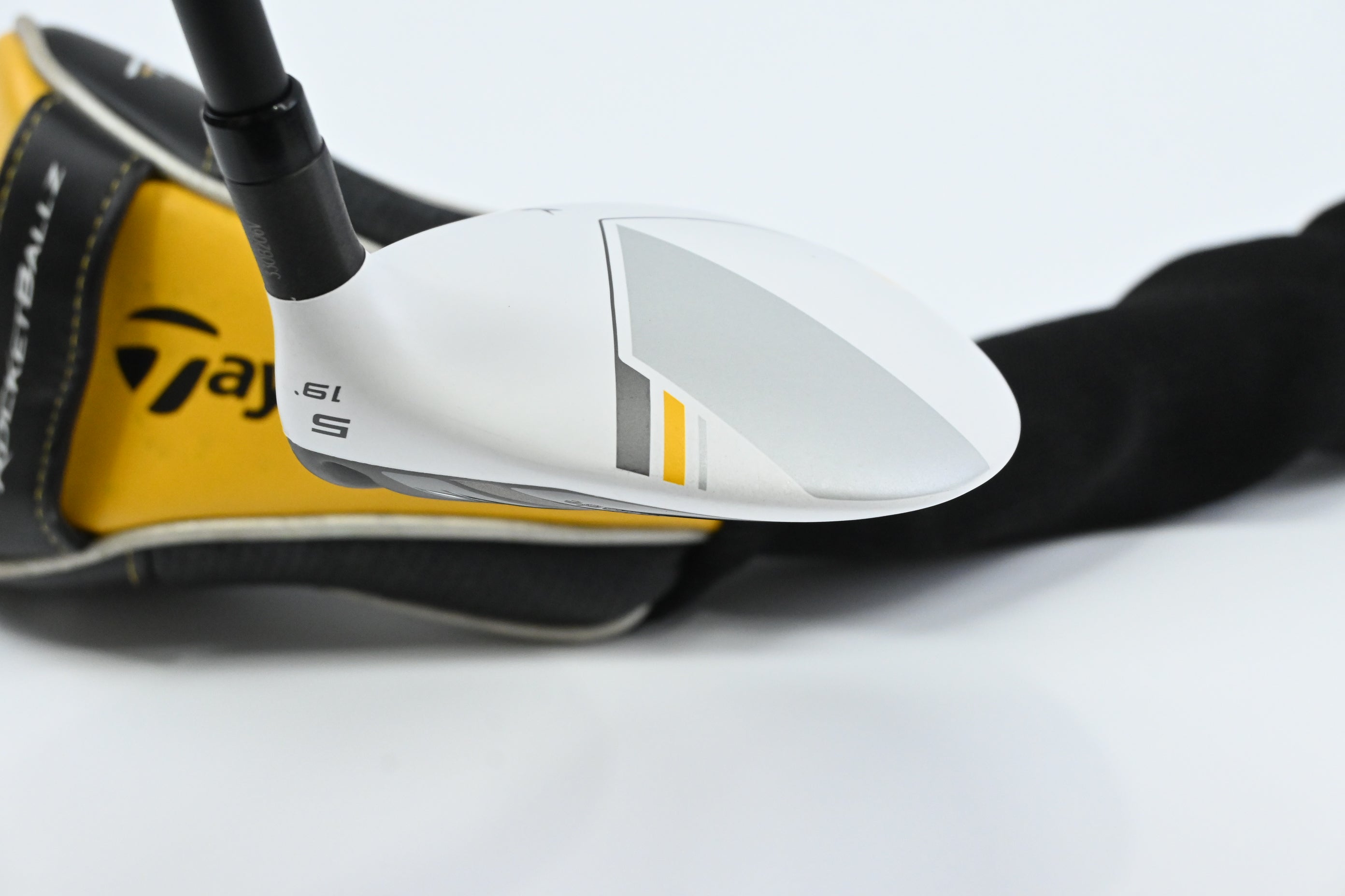 Taylormade RBZ Stage 2 #5 Wood / 19 Degree / Regular Flex Matrix RocketFuel 60