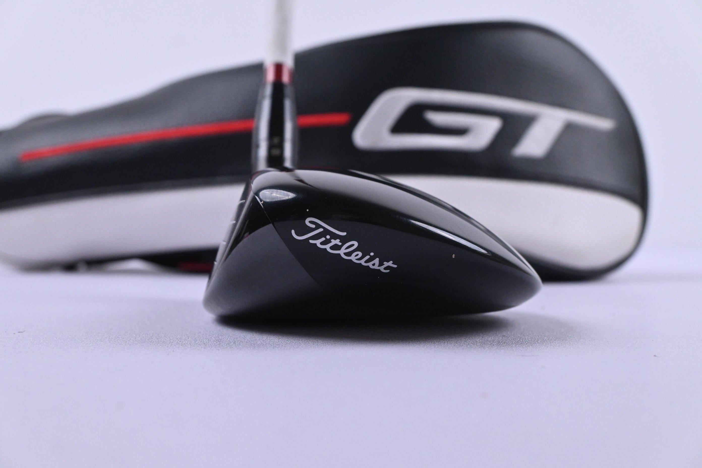 Left Hand Titleist GT2 #5 Wood / 18 Degree / Regular Flex Project X Denali Red