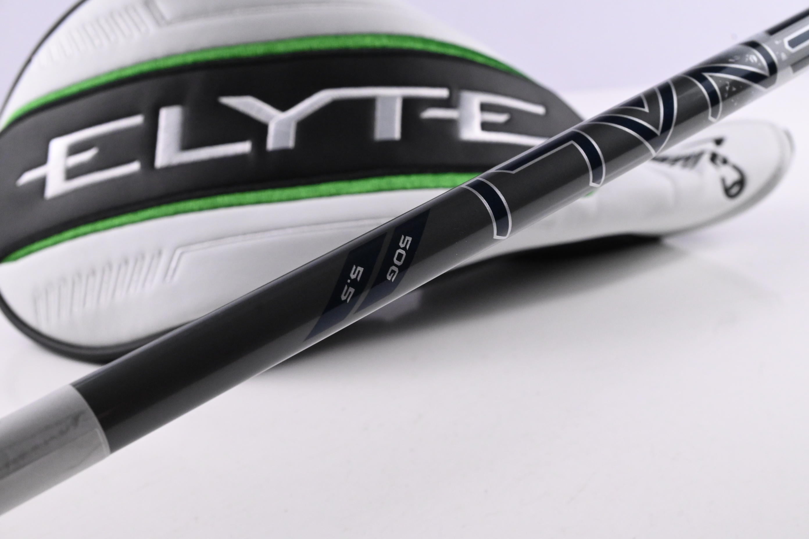 Callaway Elyte Driver / 10.5 Degree / Regular Flex Denali Charcoal 50 Shaft