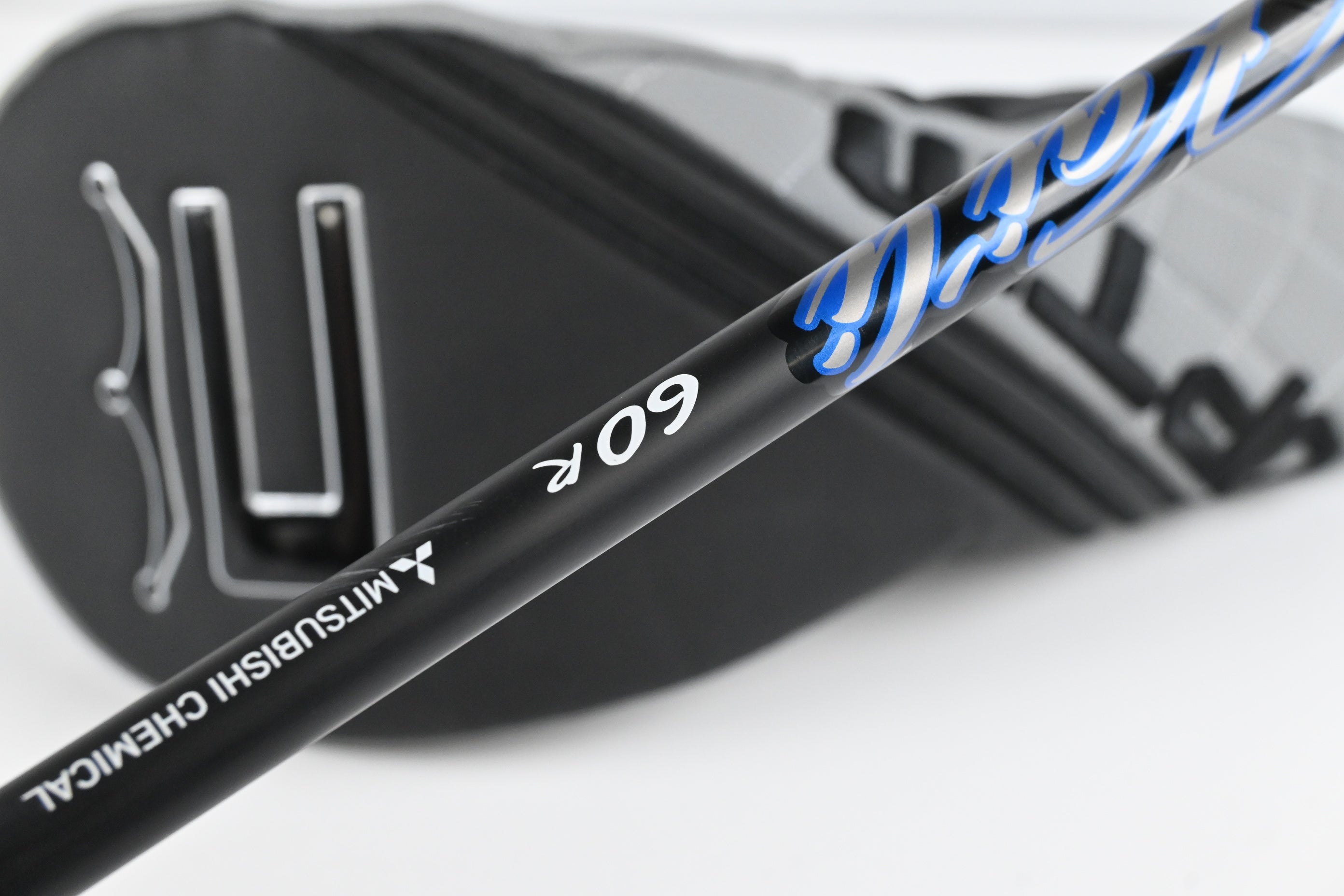 Cobra OPTM X Driver / 10.5 Degree / Regular Flex Kai'li Dark Waves 60 Shaft